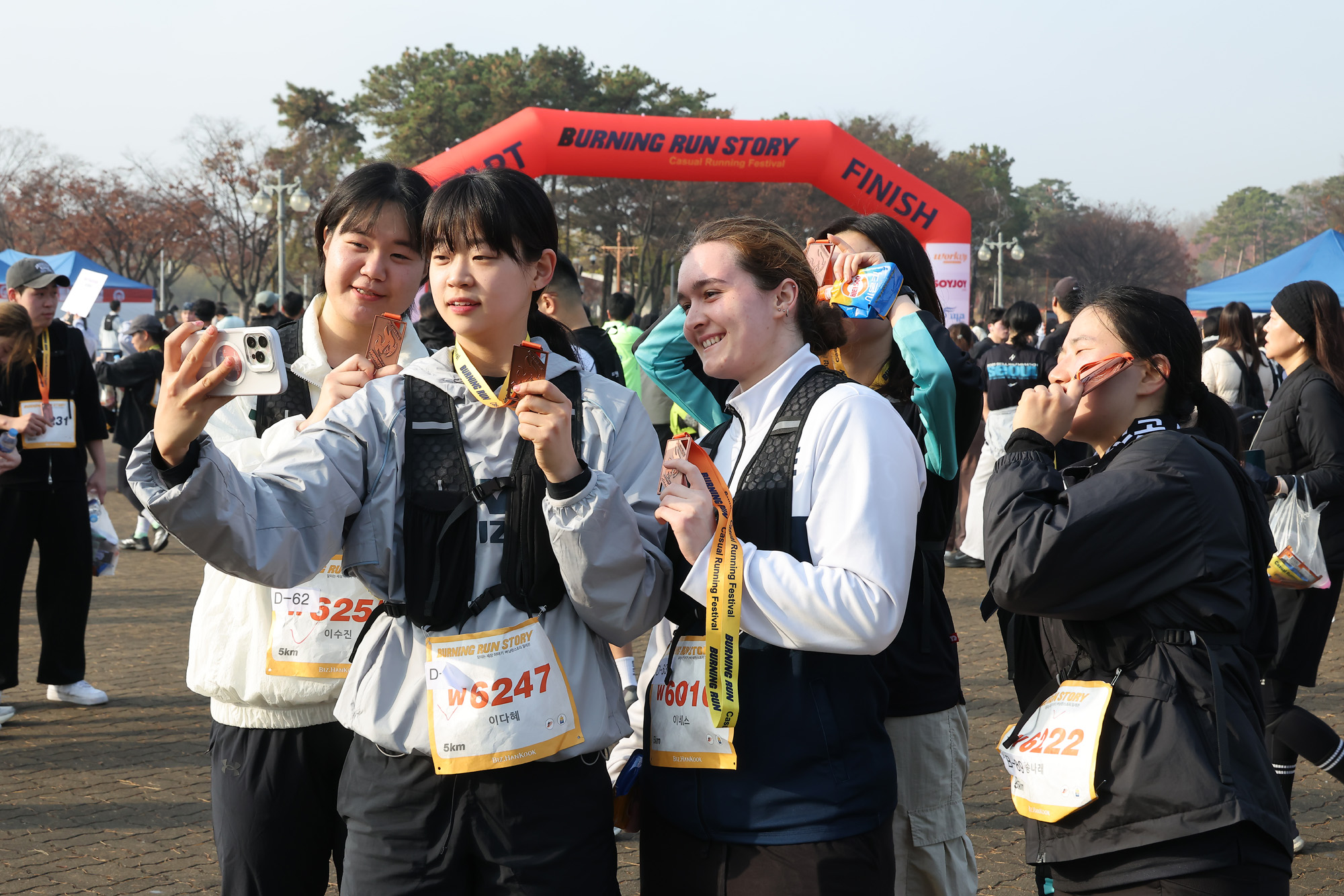 스포츠;버닝런일레븐;상암평화의공원런닝;비즈한국버닝런