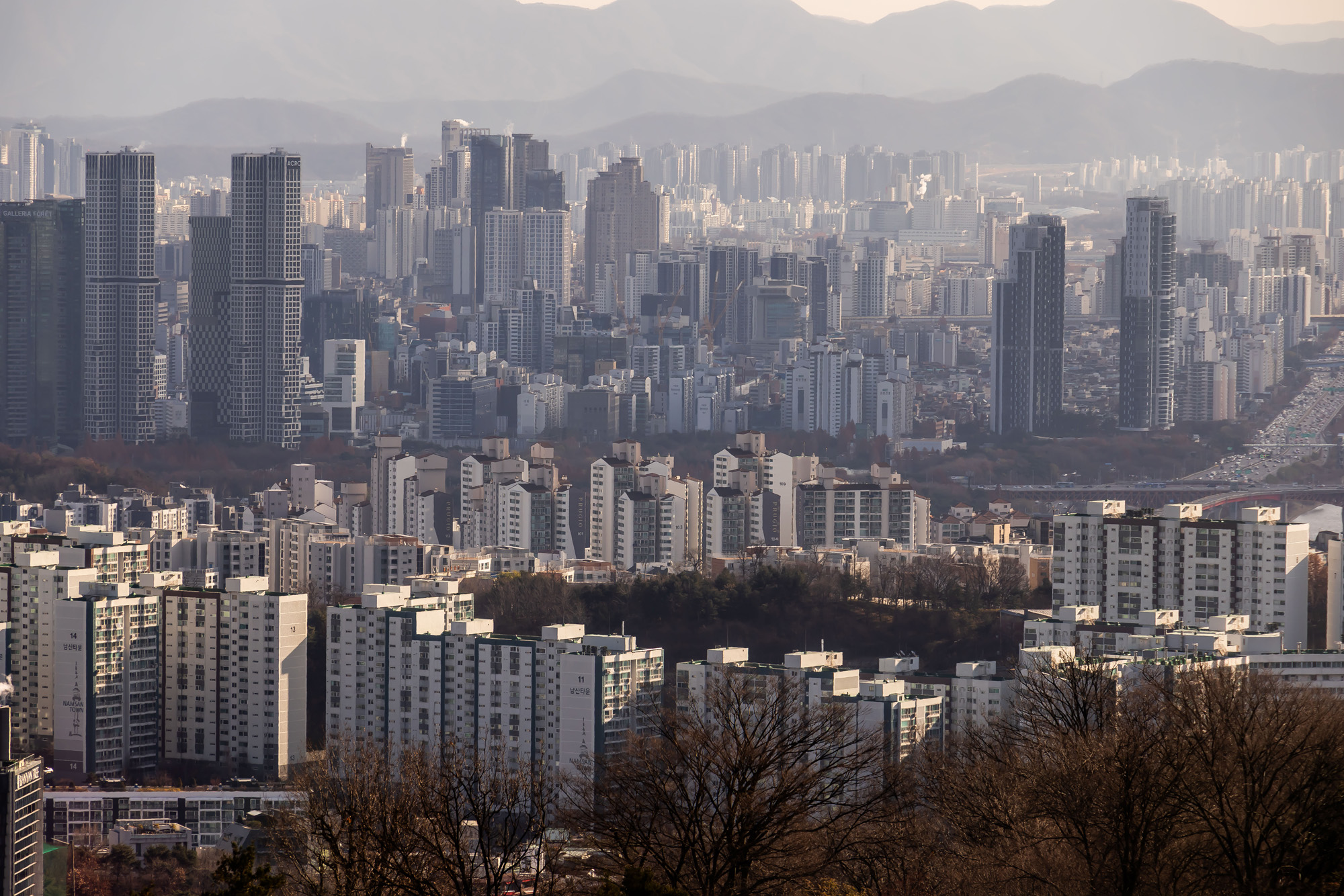경제;부동산;아파트;서울아파트;서울시내아파트단지;남산;서울집값고공행진
