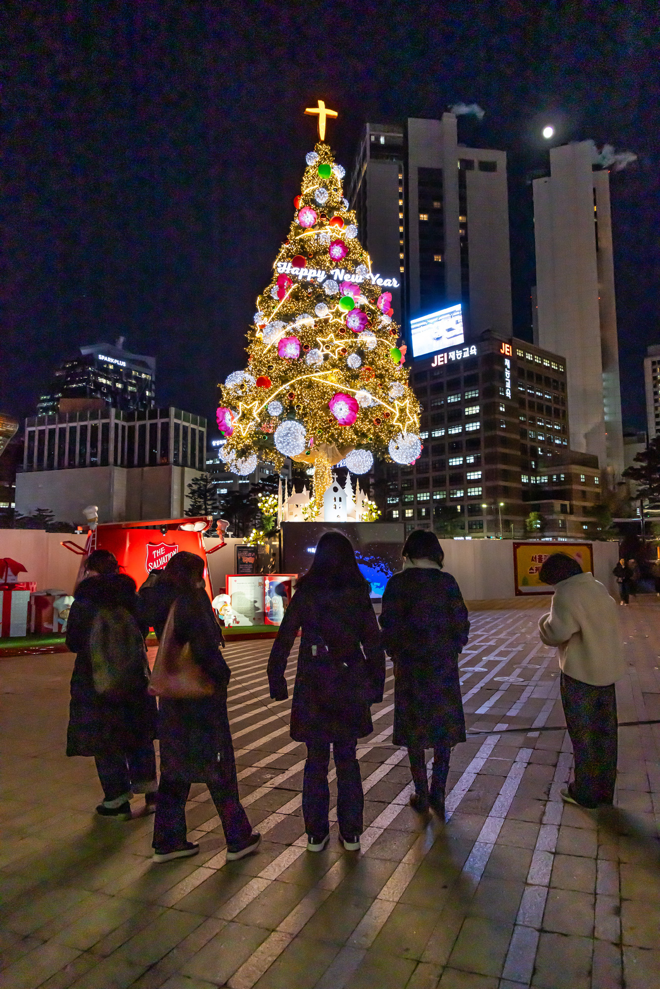 사회;세태;성탄트리;크리스마스트리;서울광장;시청광장;서울광장성탄트리;서울광장크리스마스트리