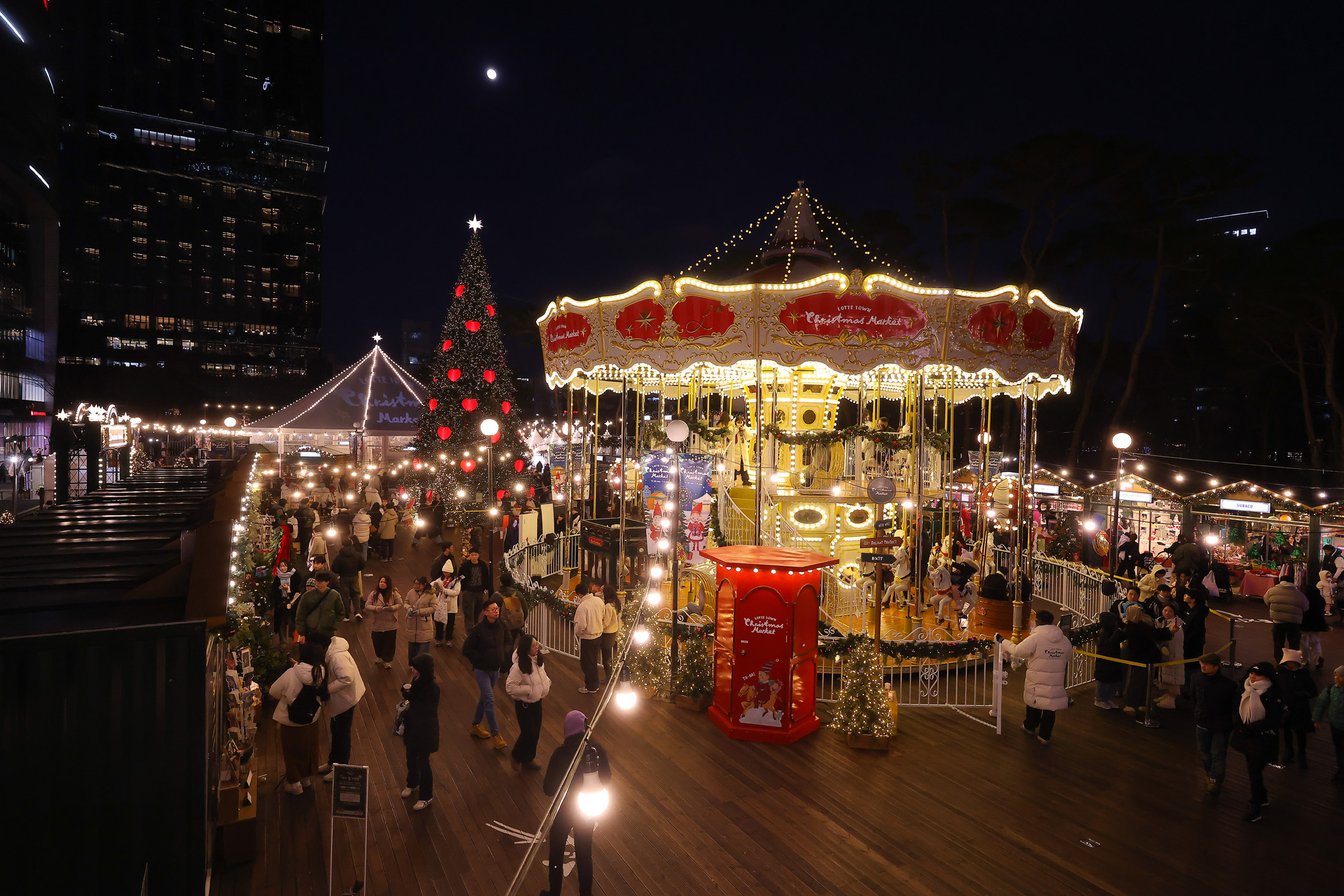 롯데타운;크리스마스;마켓;크리스마스 트리;롯데타워