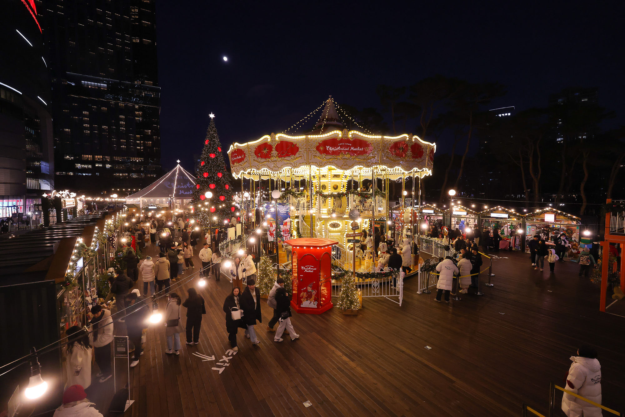 롯데타운;크리스마스;마켓;크리스마스 트리;롯데타워