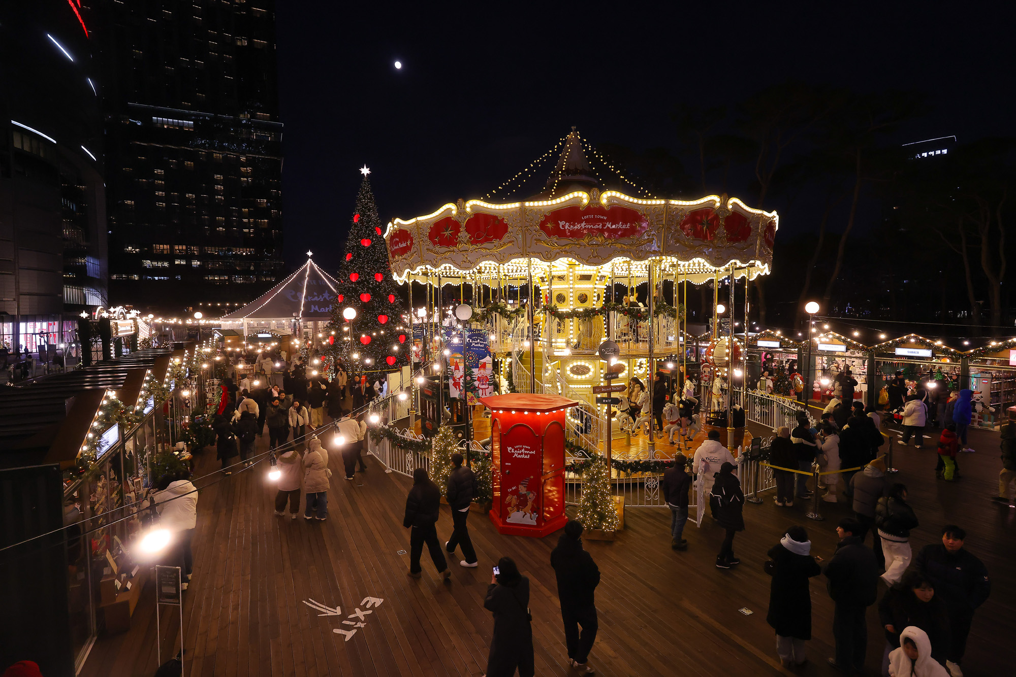 롯데타운;크리스마스;마켓;크리스마스 트리;롯데타워