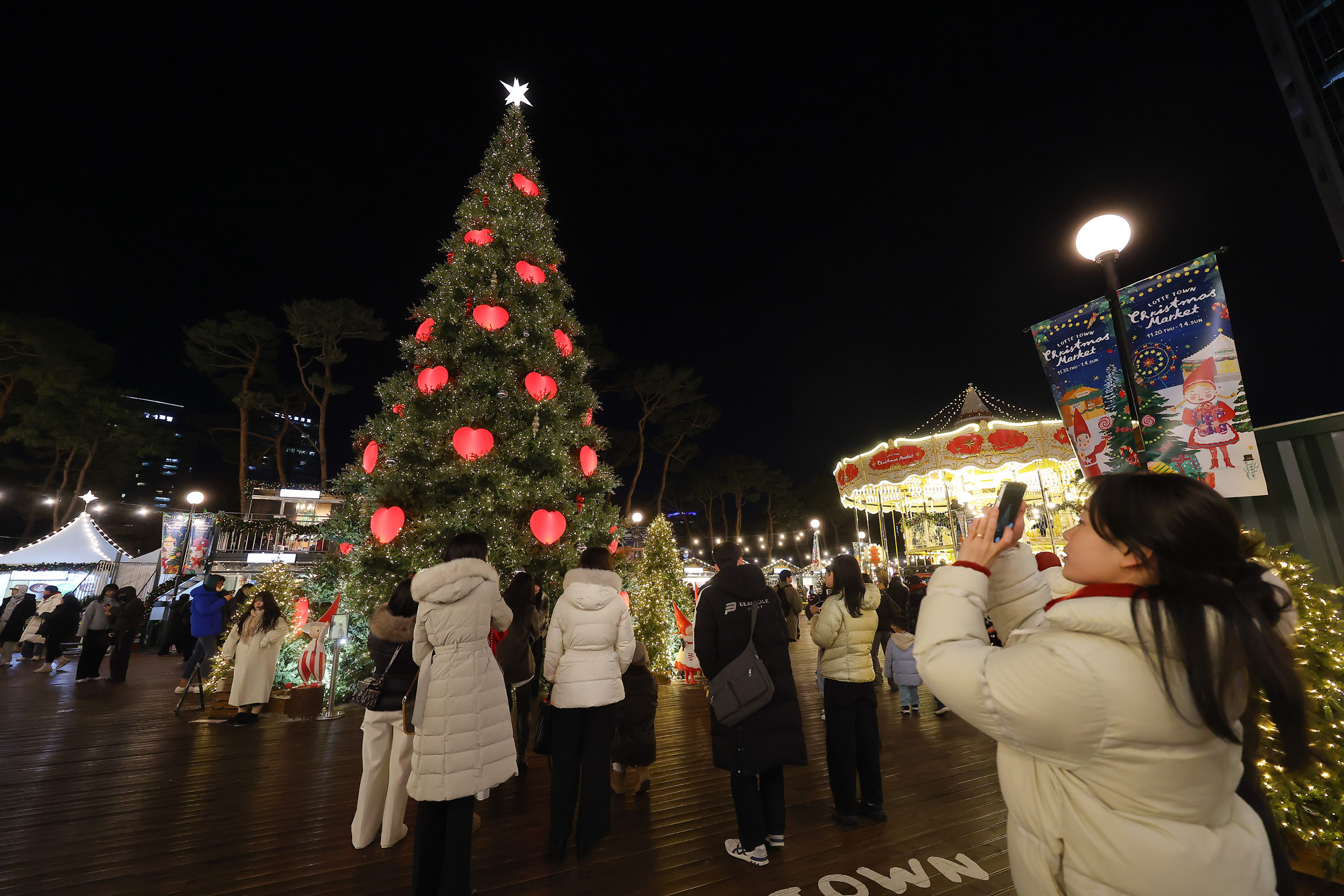 롯데타운;크리스마스;마켓;크리스마스 트리;롯데타워