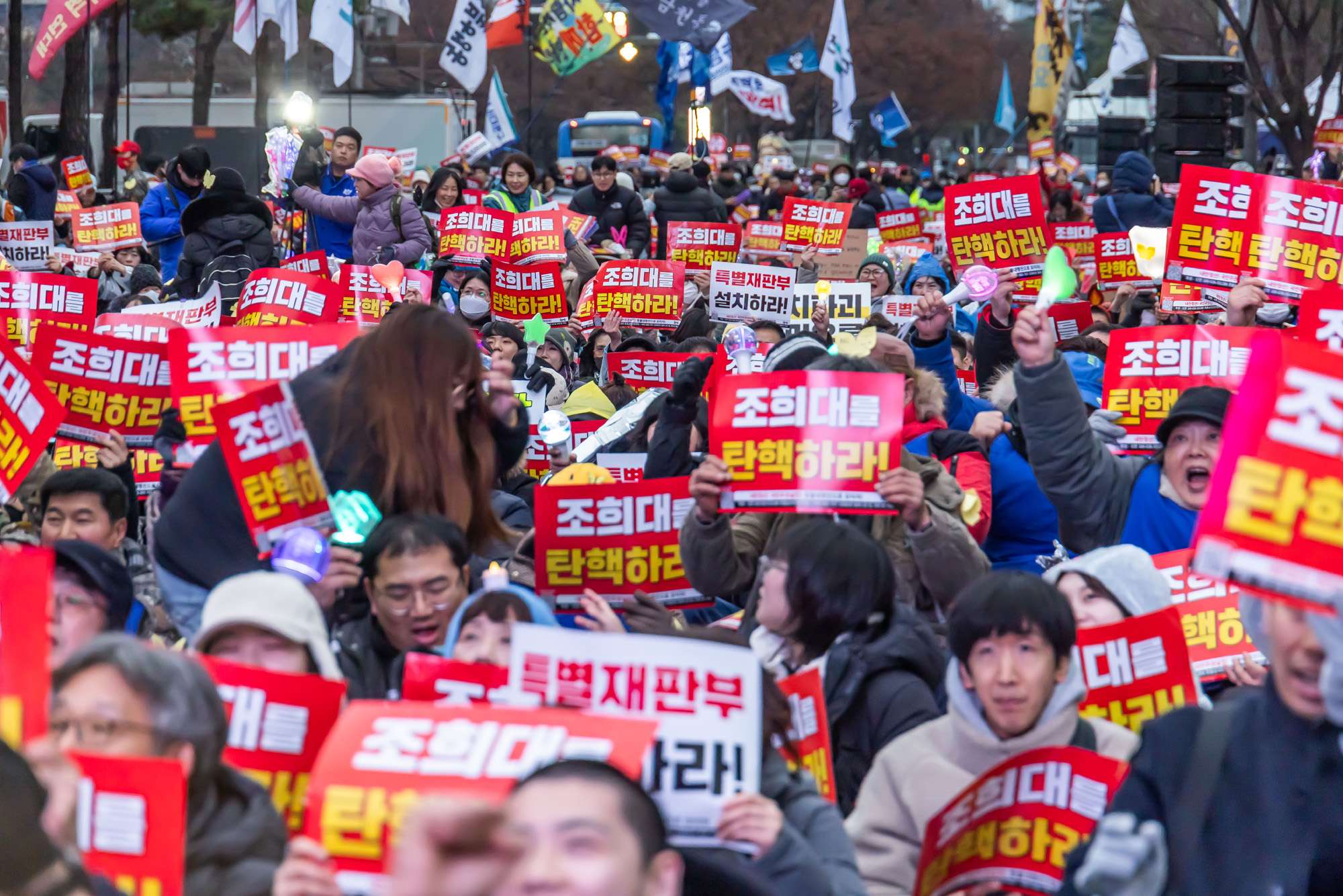 사회;집회;시위;12.3계엄1주년;내란저지1주년;촛불행동;12.3내란저지1주년전국집중촛불대행진