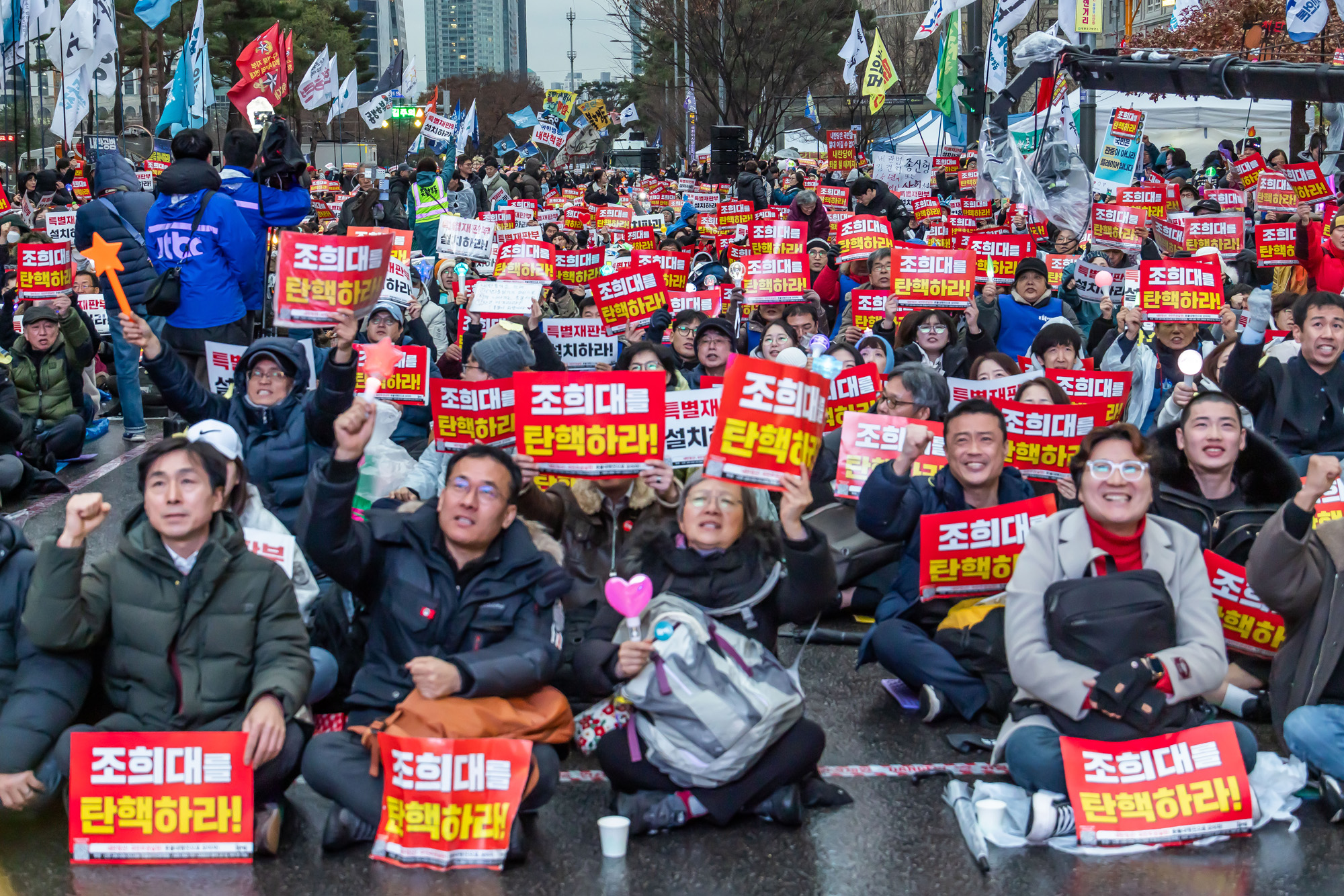 사회;집회;시위;12.3계엄1주년;내란저지1주년;촛불행동;12.3내란저지1주년전국집중촛불대행진