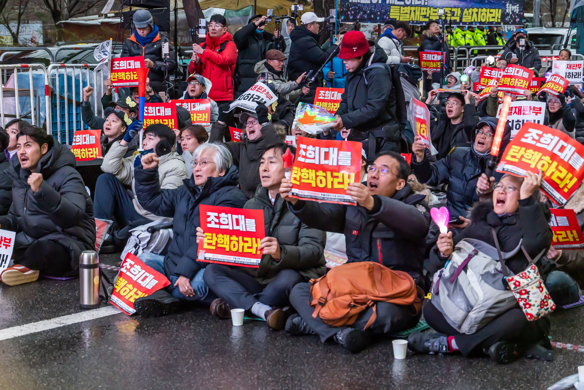 사회;집회;시위;12.3계엄1주년;내란저지1주년;촛불행동;12.3내란저지1주년전국집중촛불대행진