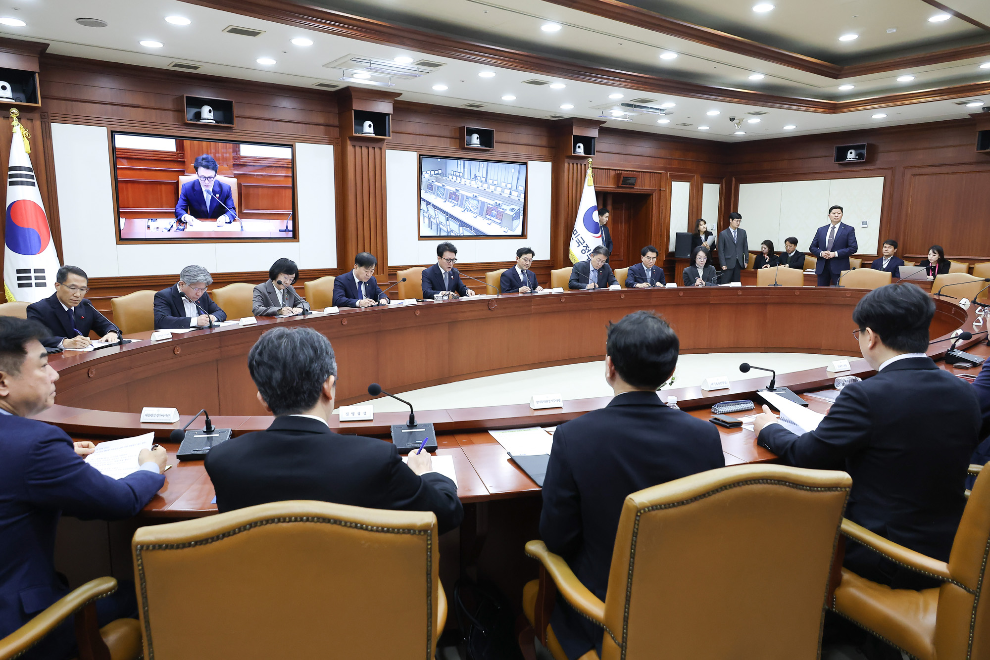 국가정책조정회의;김민석;국무총리