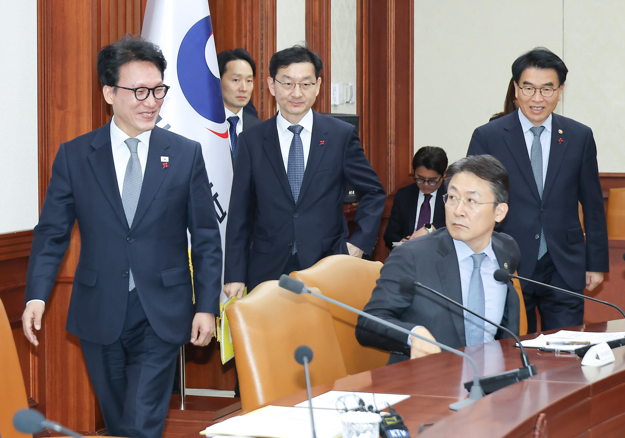 국가정책조정회의;김민석;국무총리