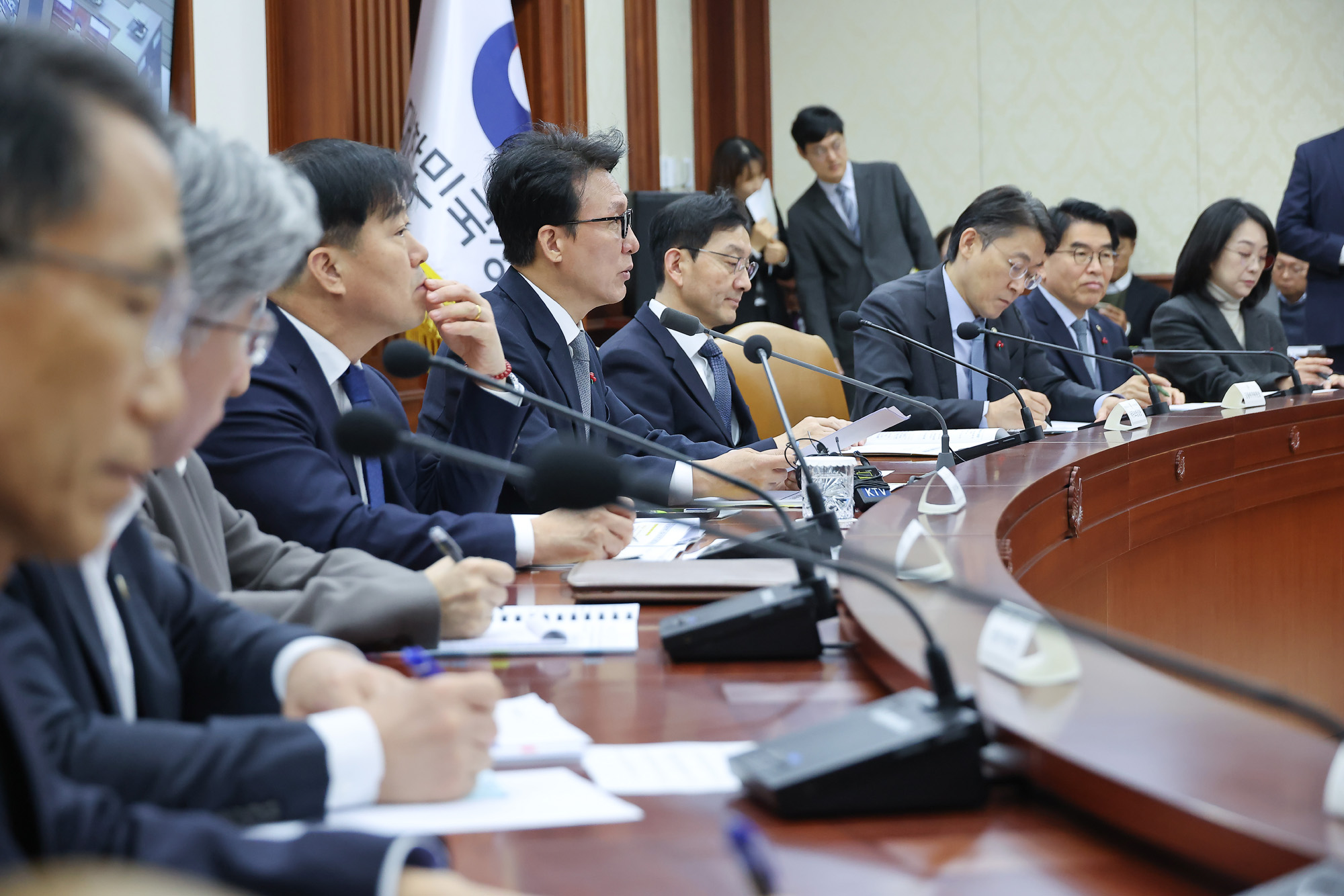 국가정책조정회의;김민석;국무총리