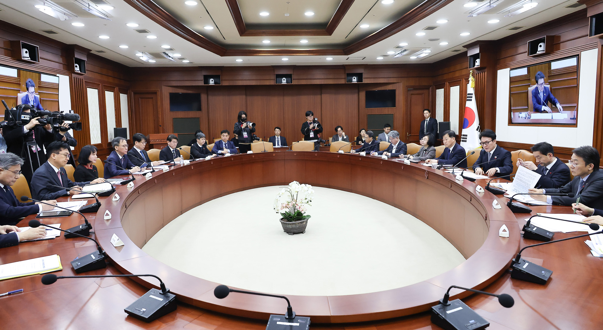 국가정책조정회의;김민석;국무총리