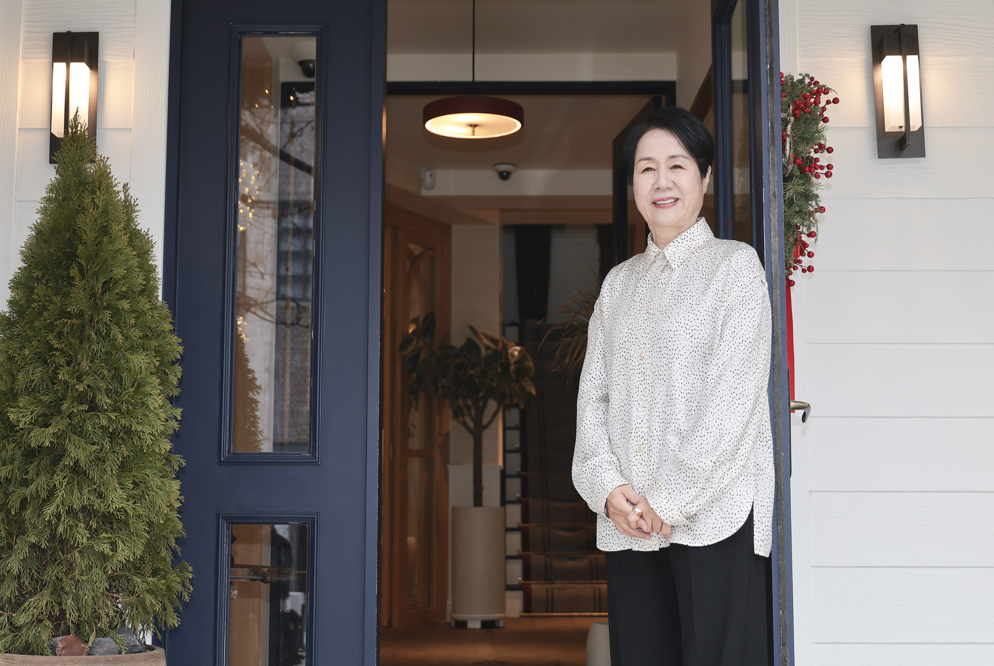 윤여순;윤여정동생;우먼센스;윤여순임원