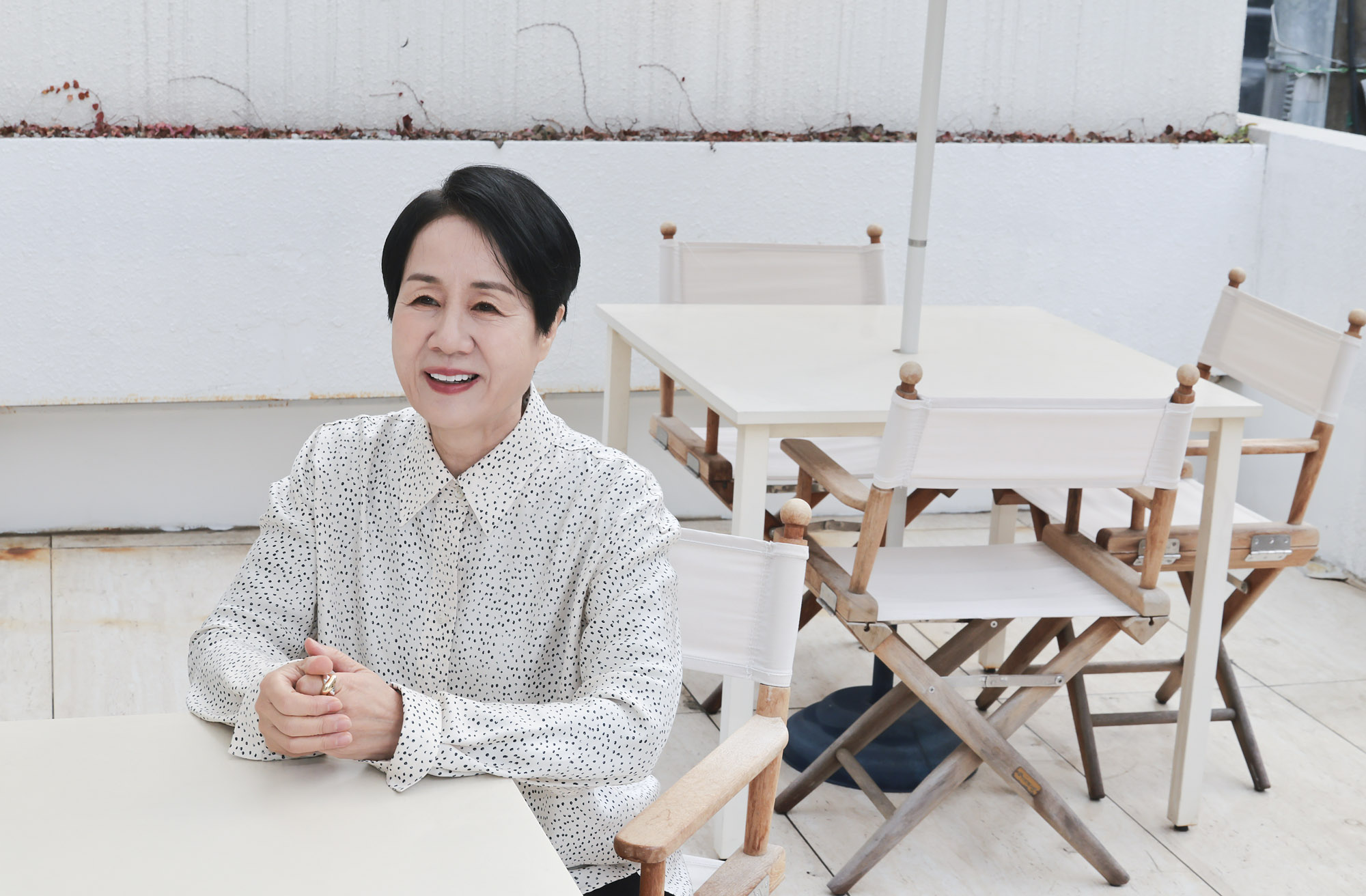 윤여순;윤여정동생;우먼센스;윤여순임원