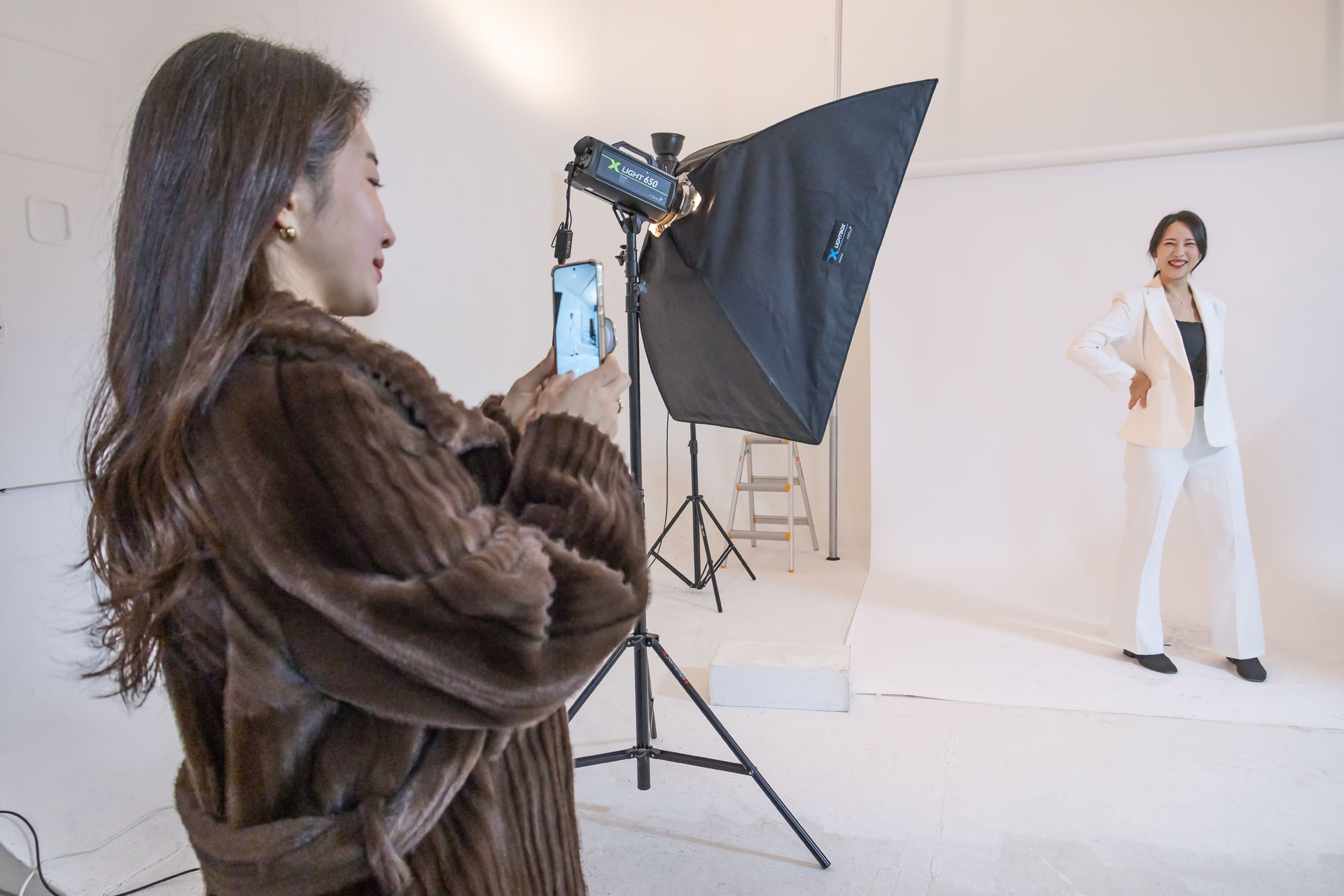 우먼센스;케이퀸;K-QUEEN;케이퀸프로필촬영현장스케치