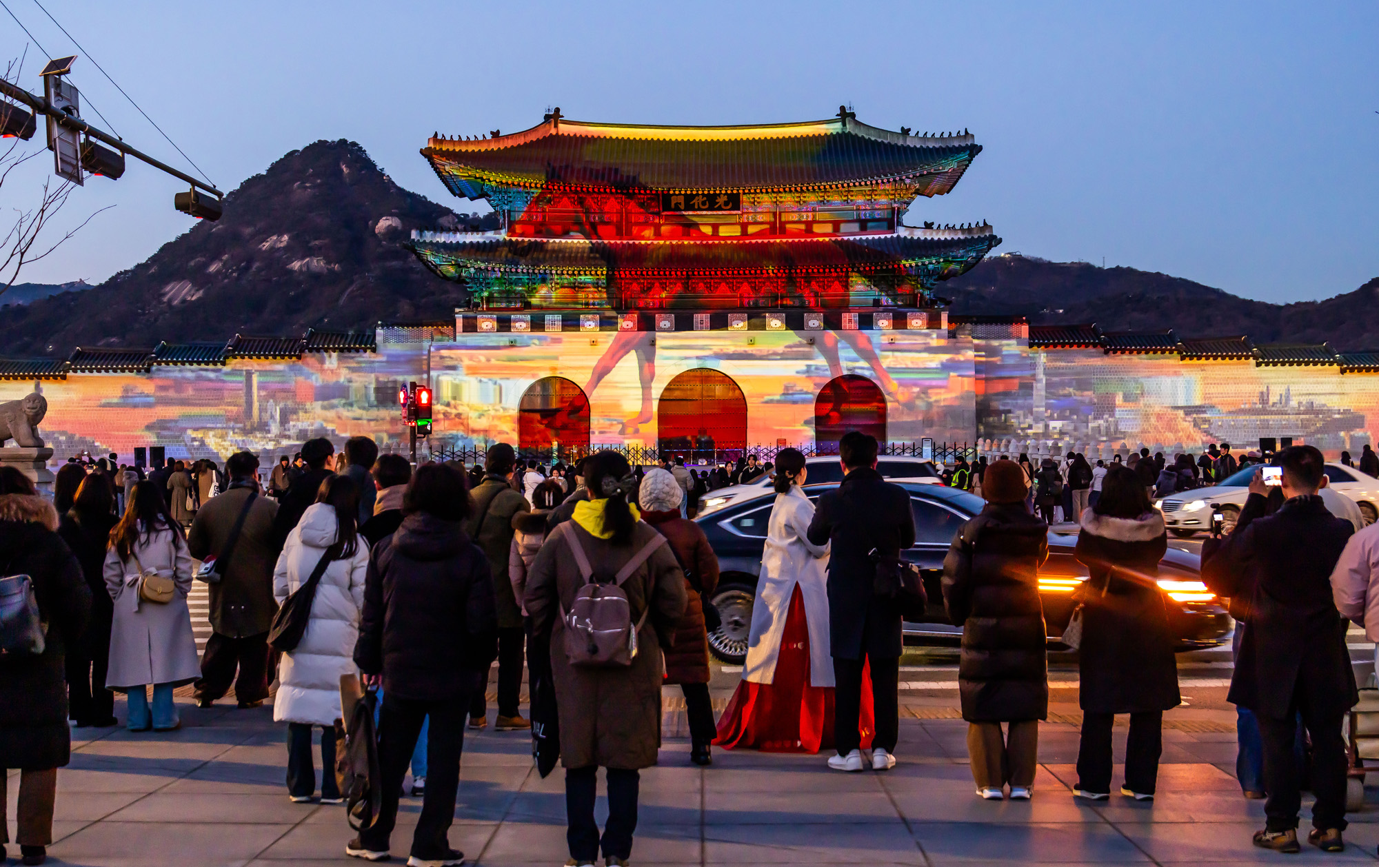 공연;전시;서울빛초롱축제;서울윈터페스타;미디어파사드;광화문외벽미디어파사드