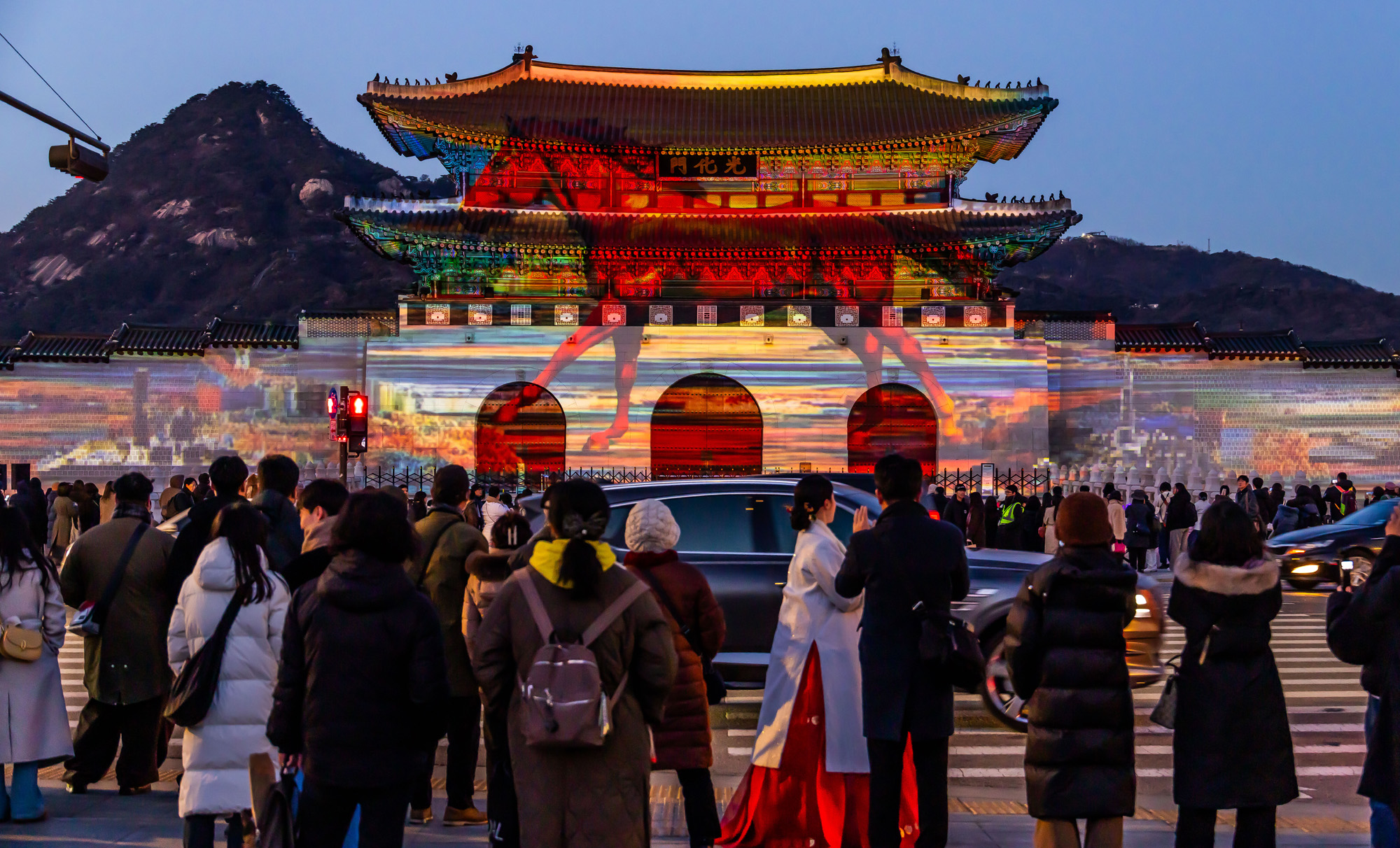 공연;전시;서울빛초롱축제;서울윈터페스타;미디어파사드;광화문외벽미디어파사드
