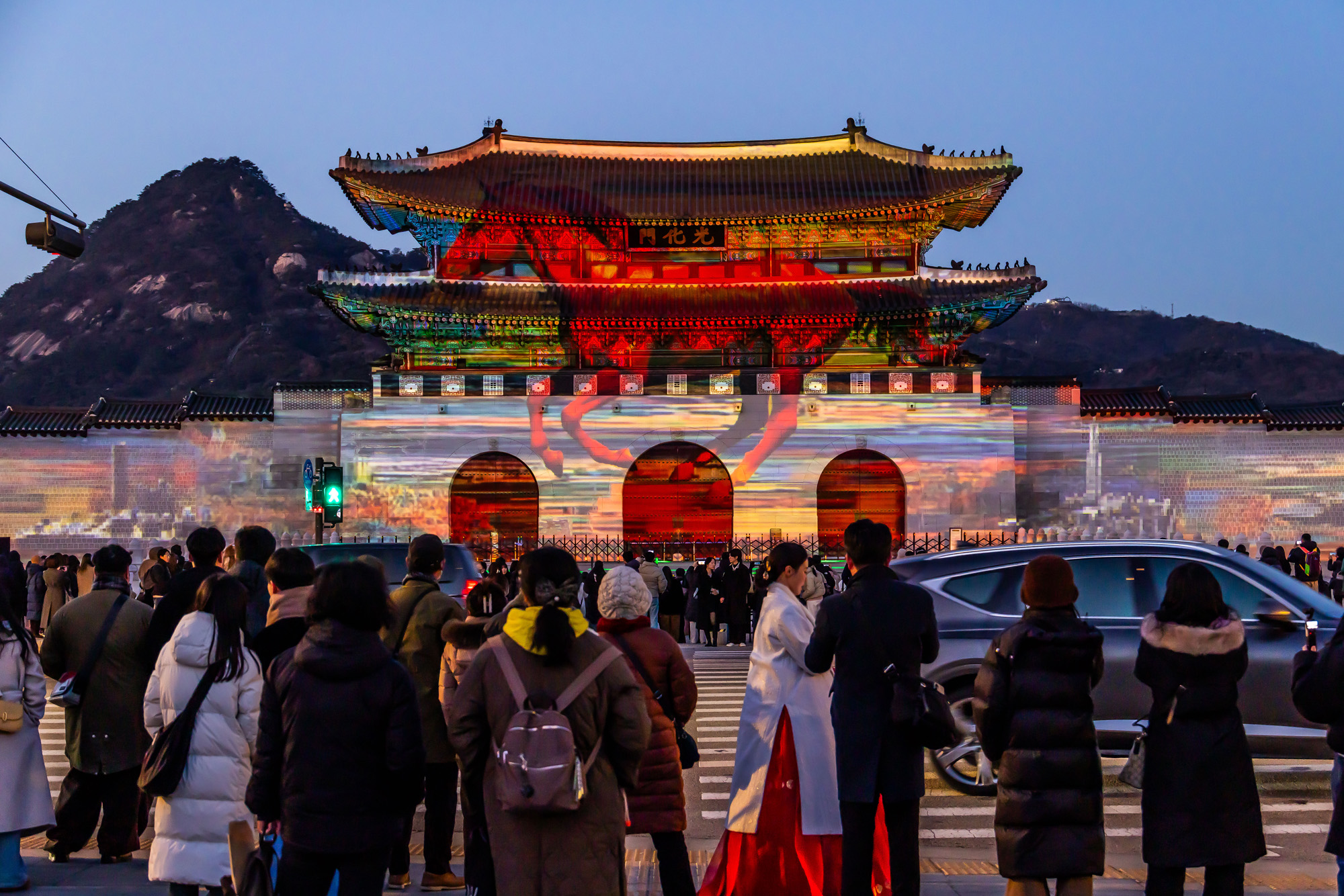 공연;전시;서울빛초롱축제;서울윈터페스타;미디어파사드;광화문외벽미디어파사드