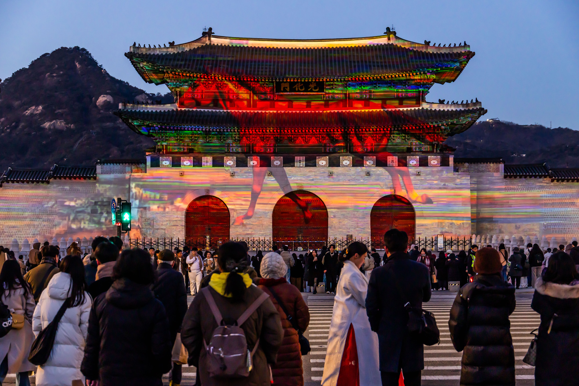 공연;전시;서울빛초롱축제;서울윈터페스타;미디어파사드;광화문외벽미디어파사드