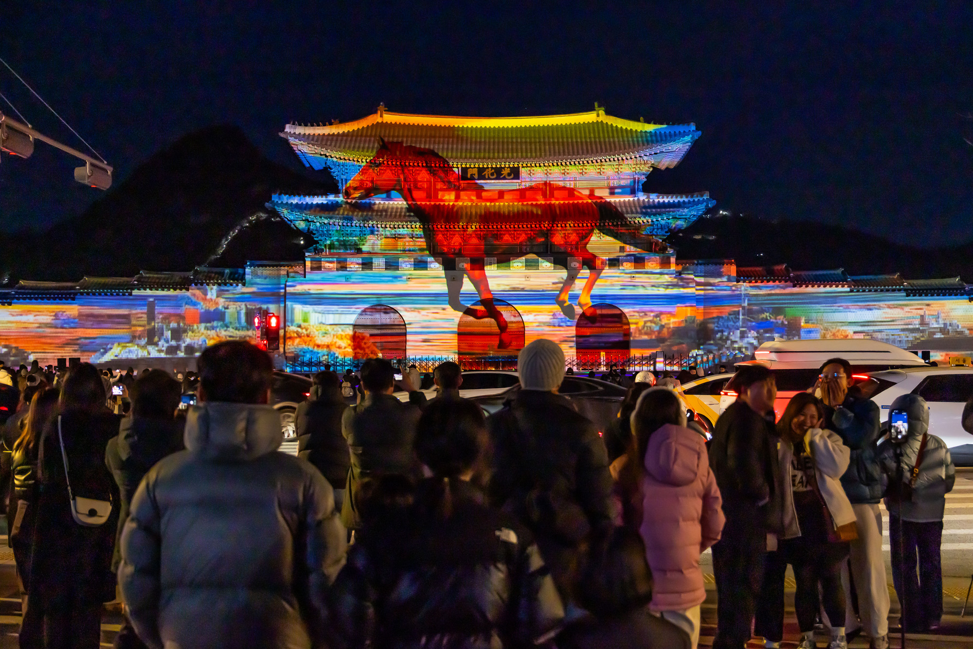 공연;전시;서울빛초롱축제;서울윈터페스타;미디어파사드;광화문외벽미디어파사드