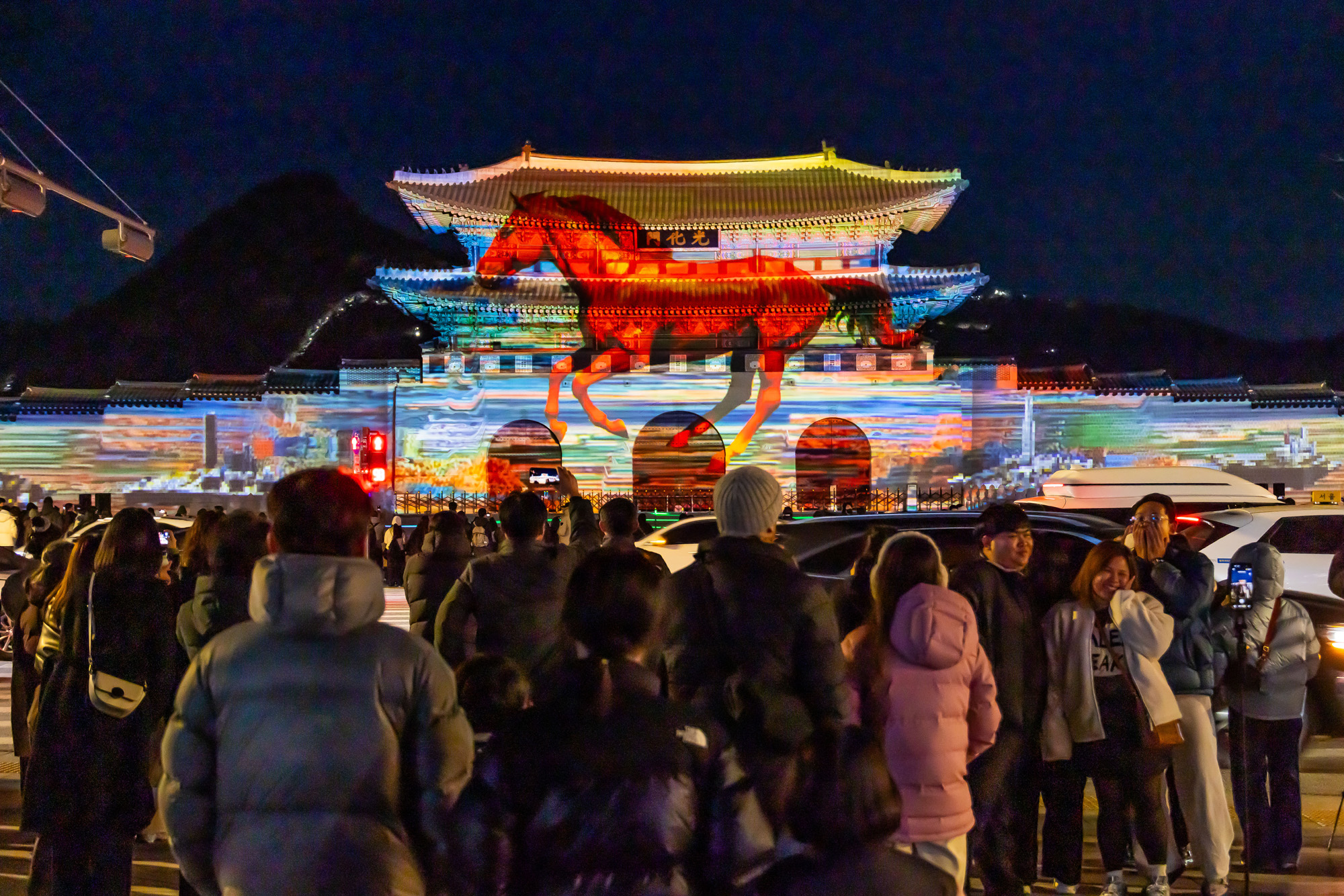 공연;전시;서울빛초롱축제;서울윈터페스타;미디어파사드;광화문외벽미디어파사드