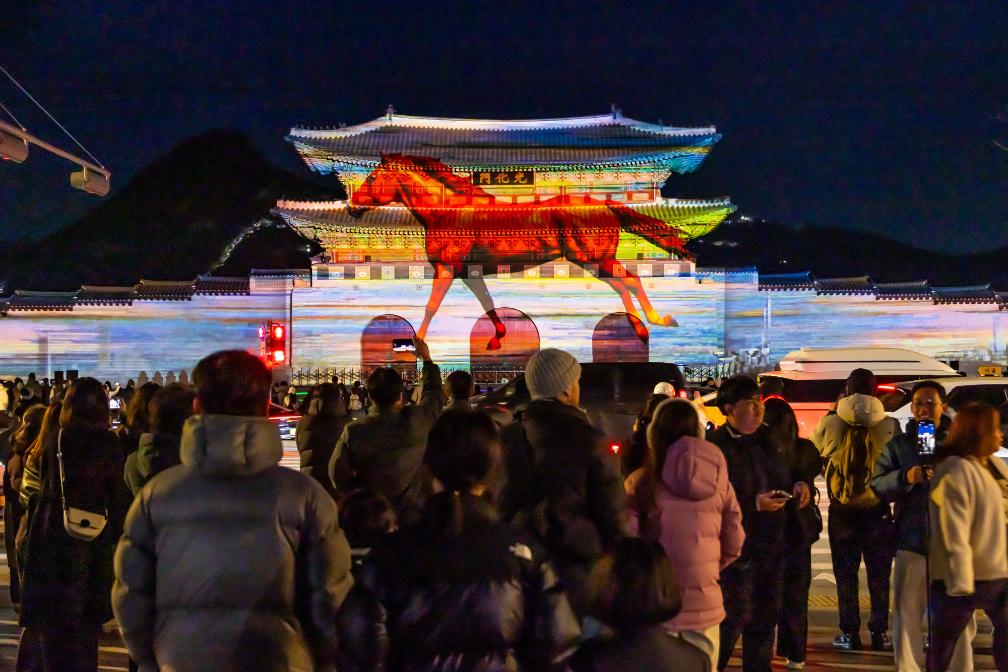 공연;전시;서울빛초롱축제;서울윈터페스타;미디어파사드;광화문외벽미디어파사드