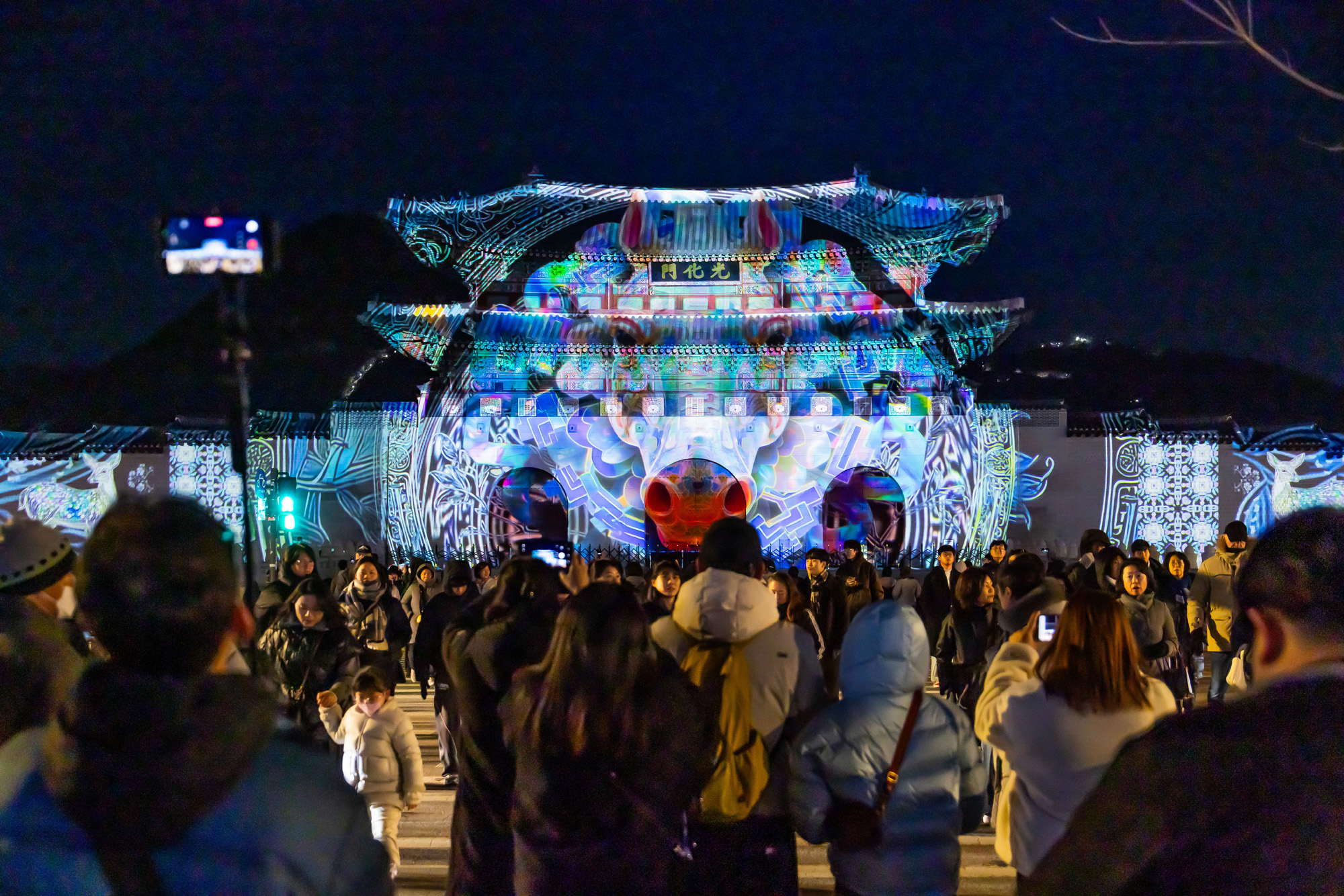 공연;전시;서울빛초롱축제;서울윈터페스타;미디어파사드;광화문외벽미디어파사드