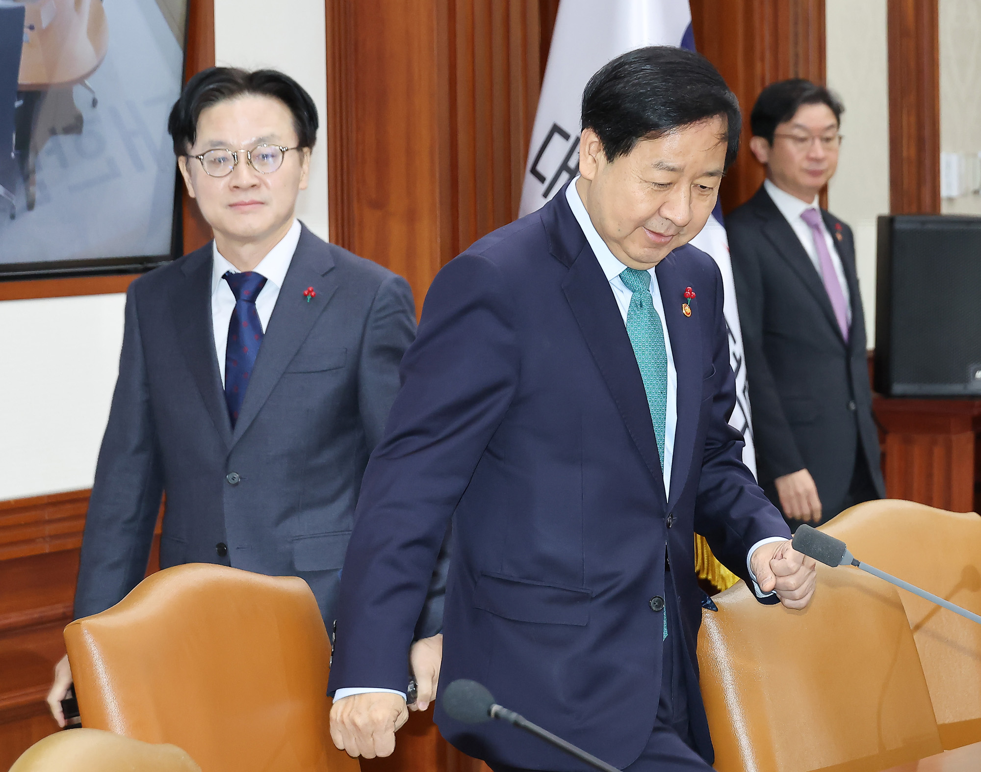 경제관계장관회의;산업경쟁력강화 관계장관;구윤철