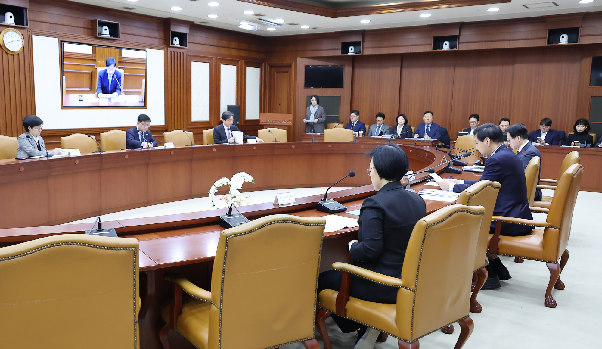 경제관계장관회의;산업경쟁력강화 관계장관;구윤철