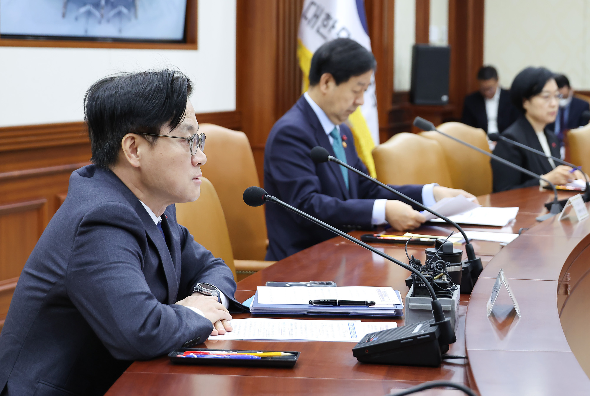 경제관계장관회의;산업경쟁력강화 관계장관;김정관