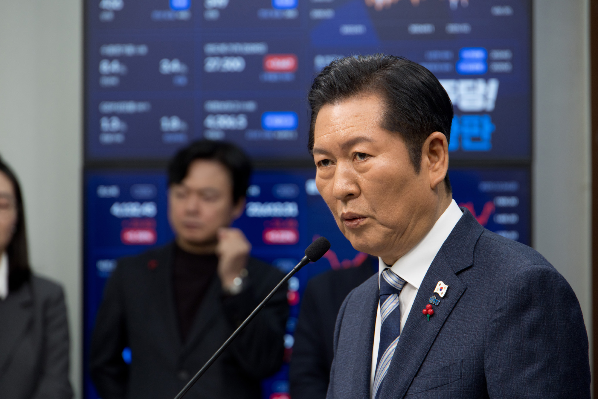 정치;정당;더불어민주당;정청래;기자회견