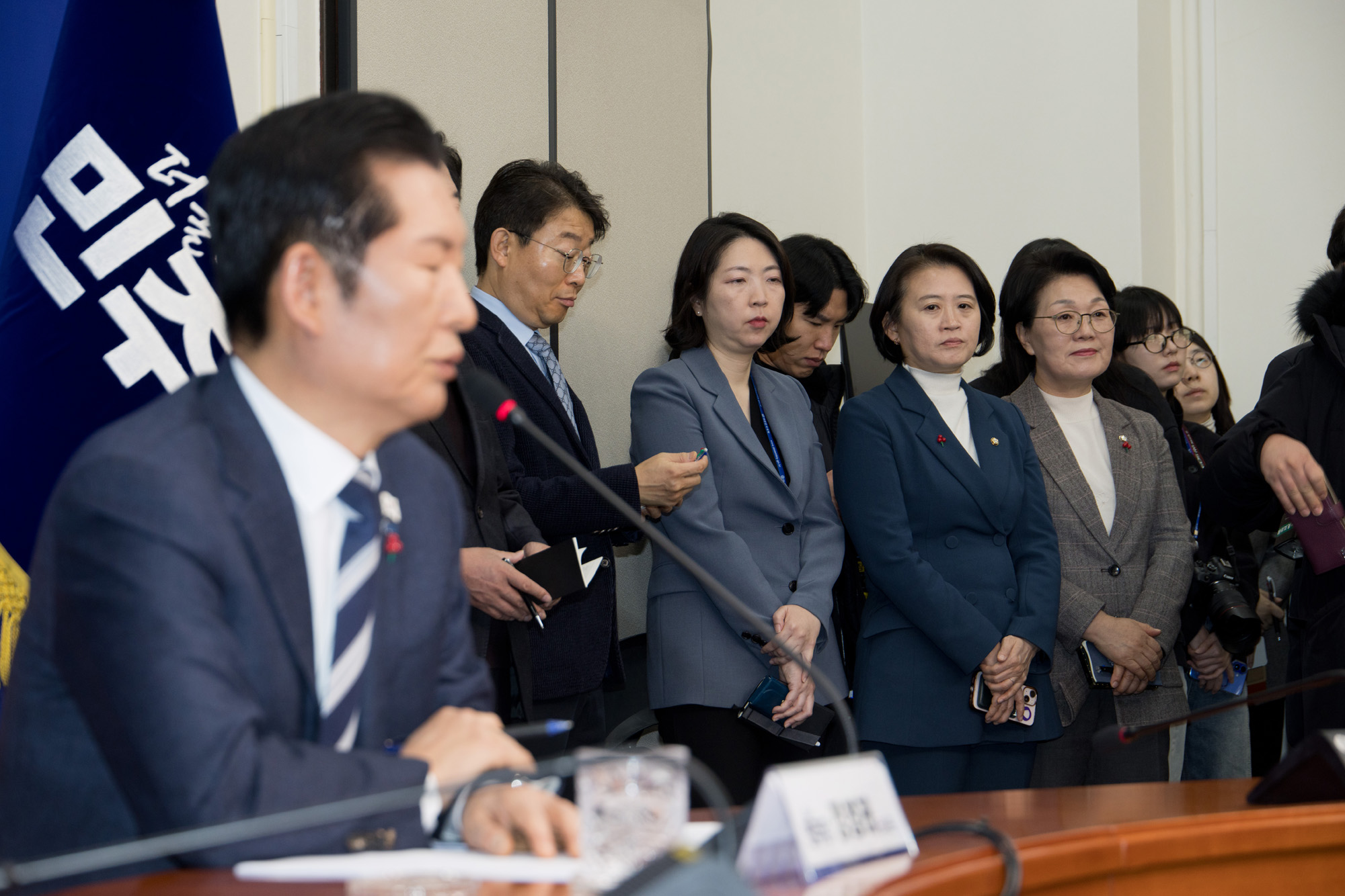 정치;정당;더불어민주당;정청래;기자회견