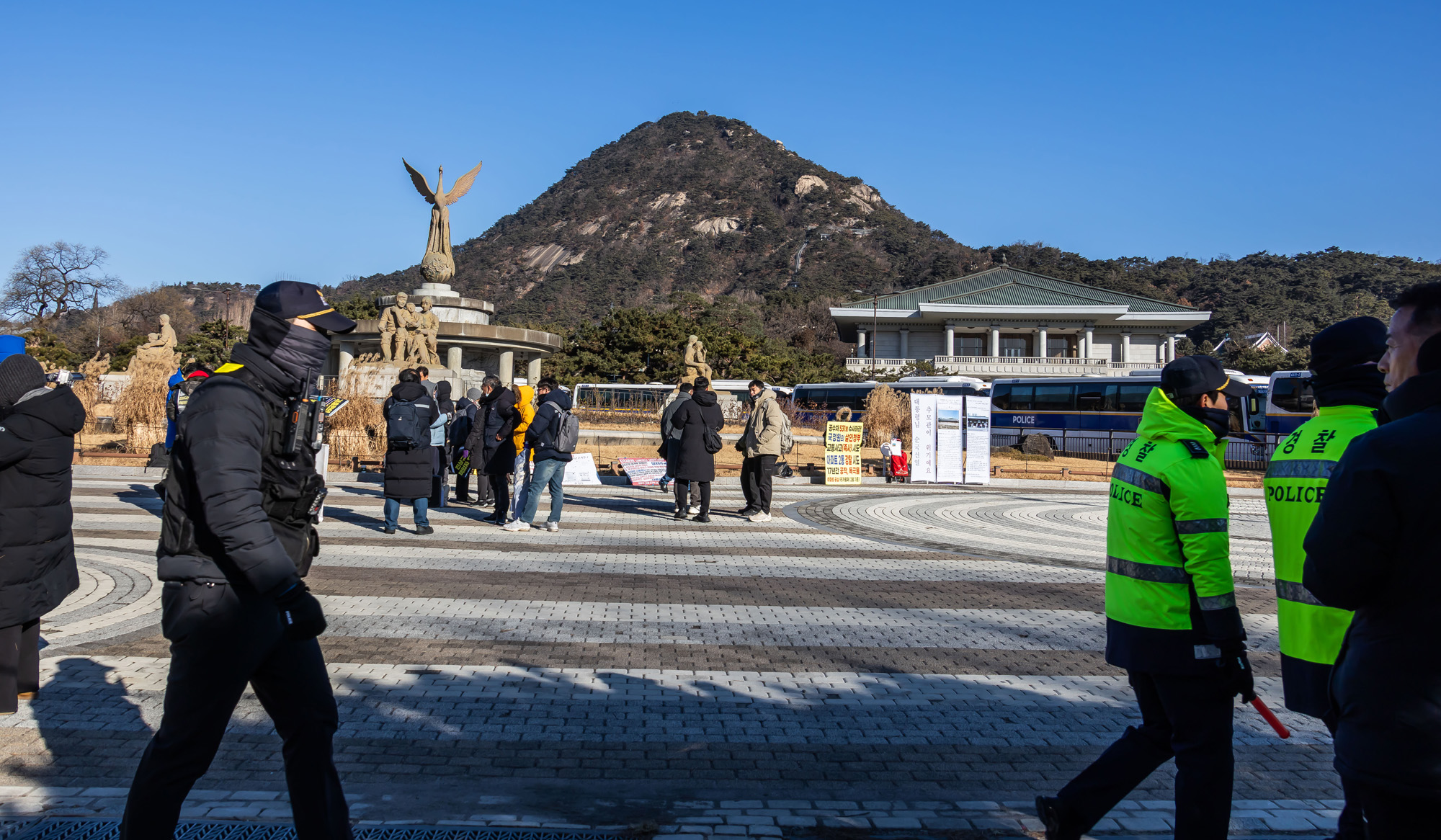 사회;세태;집회;시위;1인시위;청와대;이재명대통령청와대복귀;청와대앞집회스케치;청와대앞1인시위