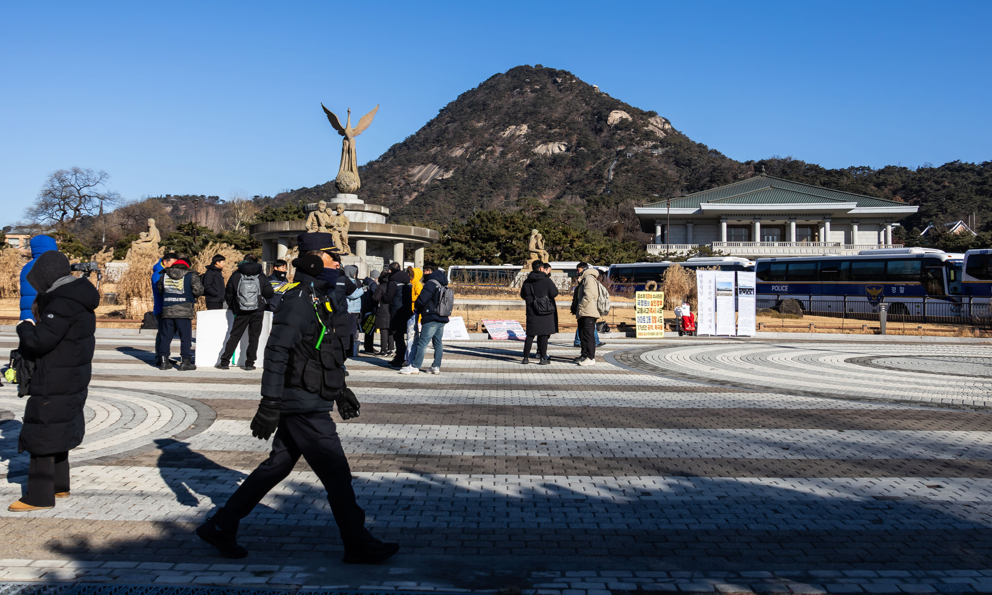 사회;세태;집회;시위;1인시위;청와대;이재명대통령청와대복귀;청와대앞집회스케치;청와대앞1인시위