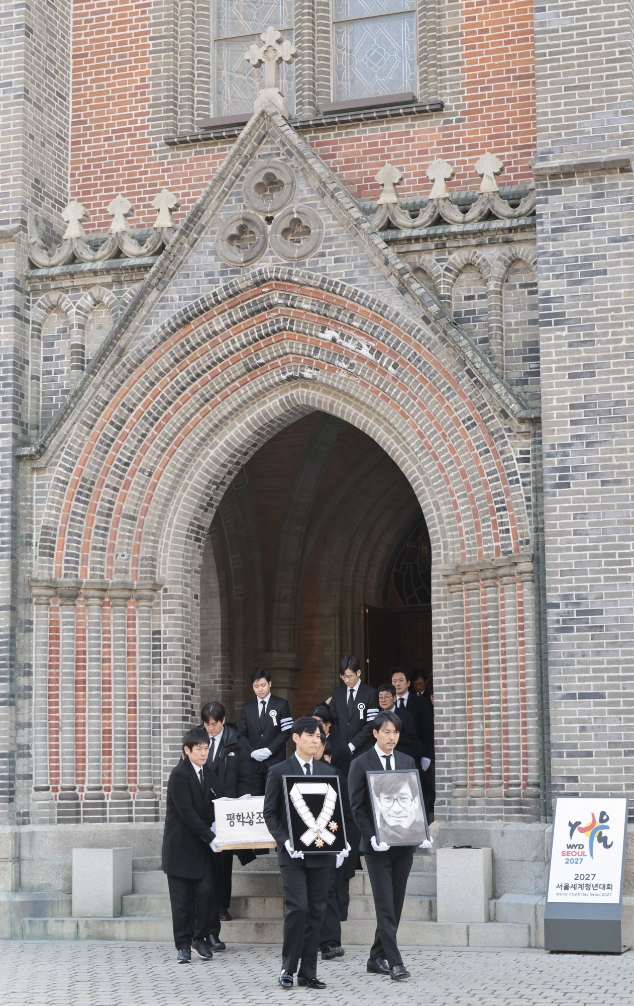 안성기;고안성기;안성기명동성당;안성기영결식;안성기발인;안성기장례;안성기사망;안성기국민배우;연예;영화배우