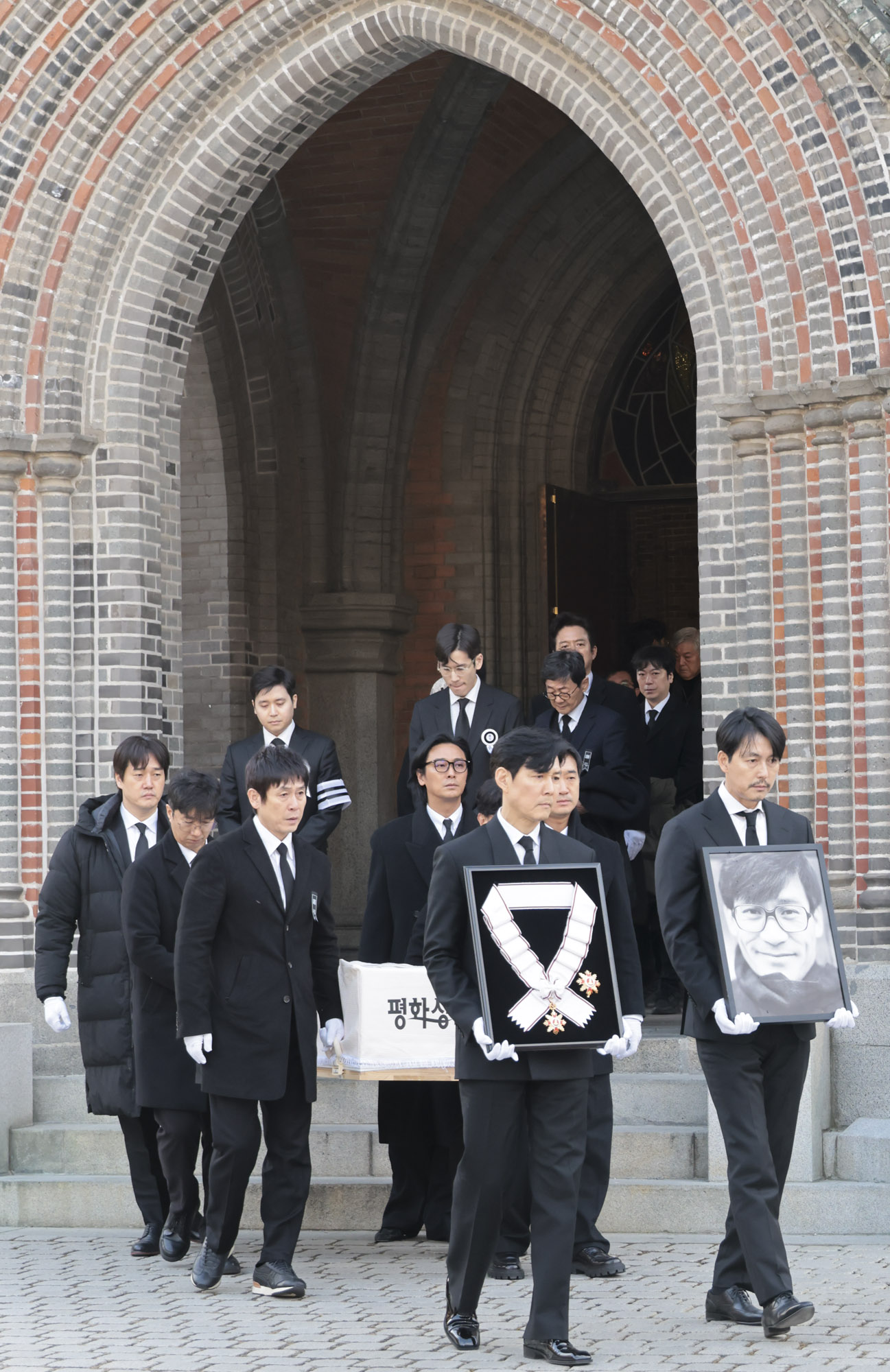 안성기;고안성기;안성기명동성당;안성기영결식;안성기발인;안성기장례;안성기사망;안성기국민배우;연예;영화배우
