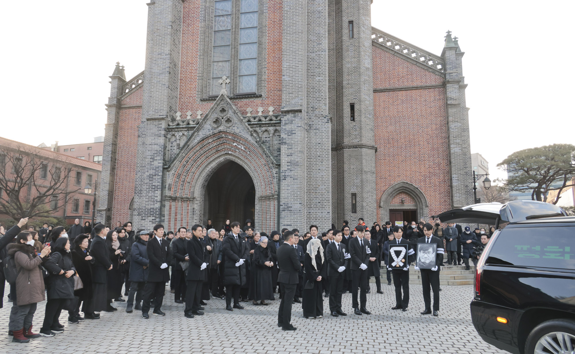 안성기;고안성기;안성기명동성당;안성기영결식;안성기발인;안성기장례;안성기사망;안성기국민배우;연예;영화배우