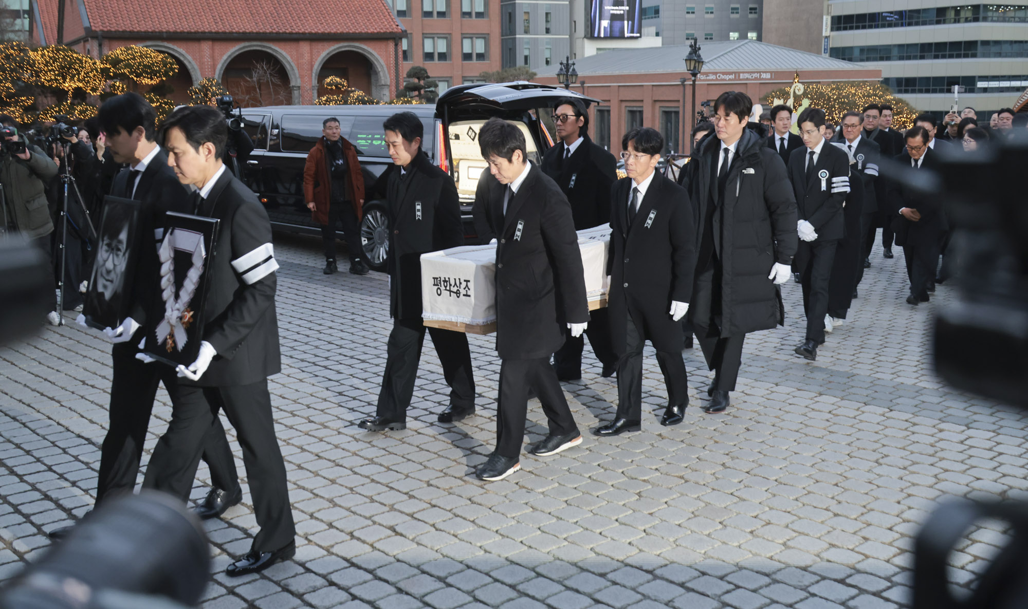 안성기;고안성기;안성기명동성당;안성기영결식;안성기발인;안성기장례;안성기사망;안성기국민배우;연예;영화배우