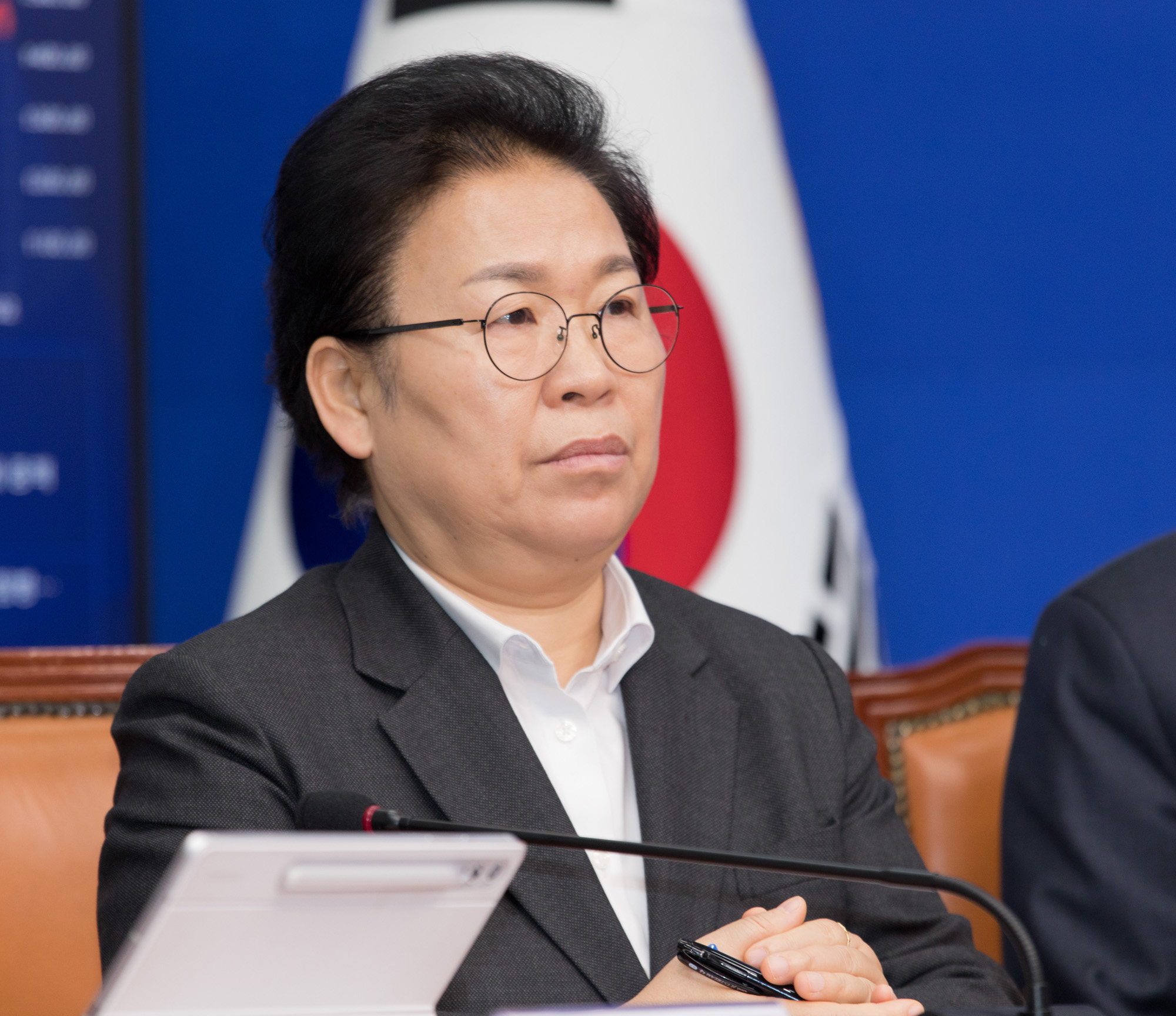 정치;정당;더불어민주당;최고위원회의