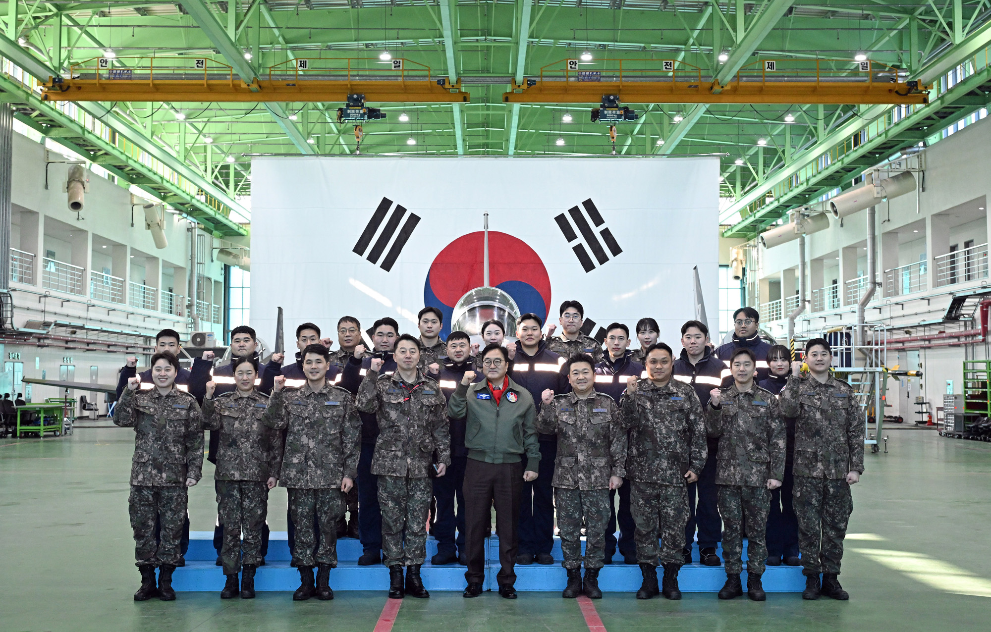 정치;국회;국회의장;우원식;전투비행단