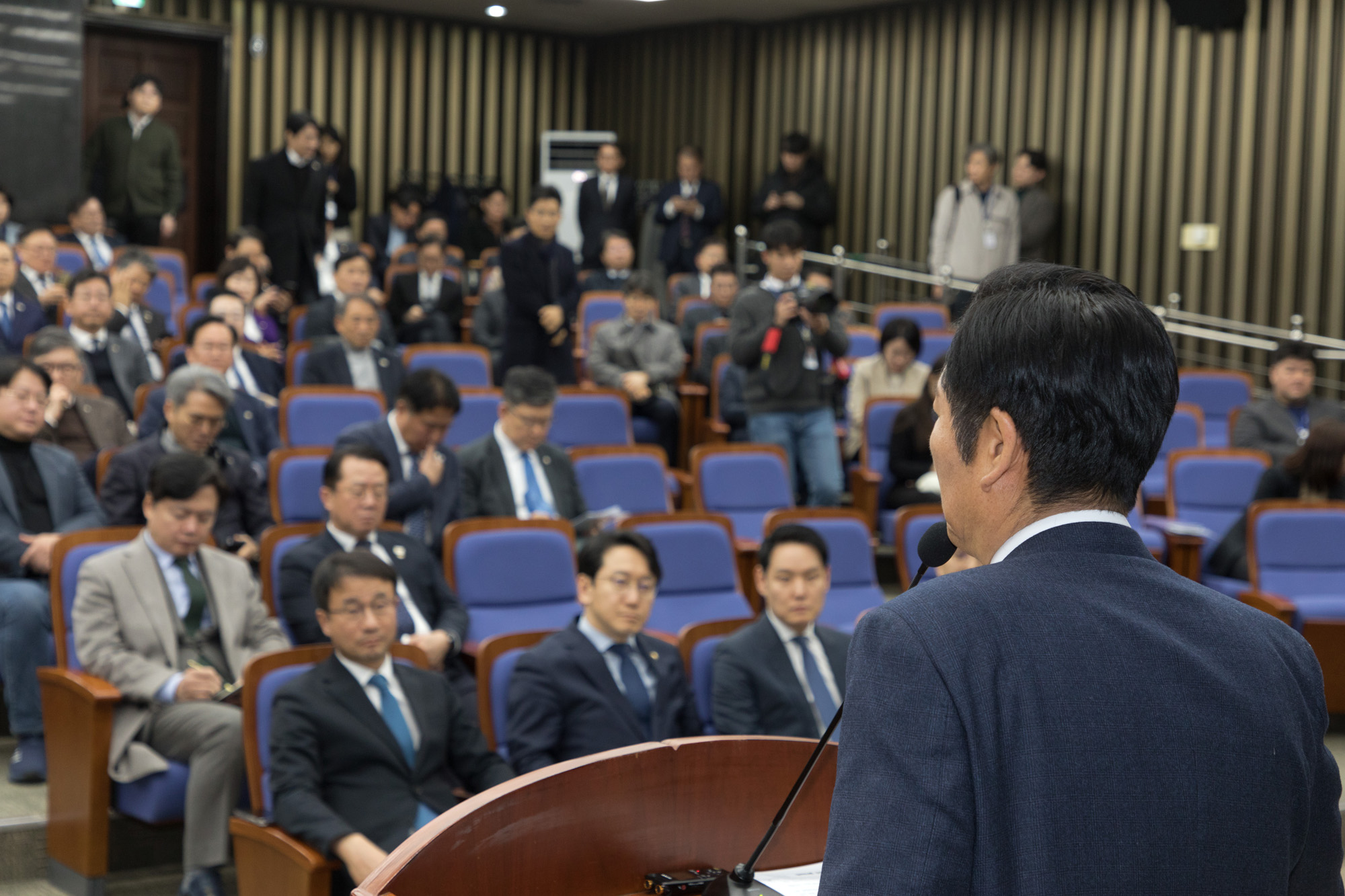 정치;정당;더불어민주당;의원총회