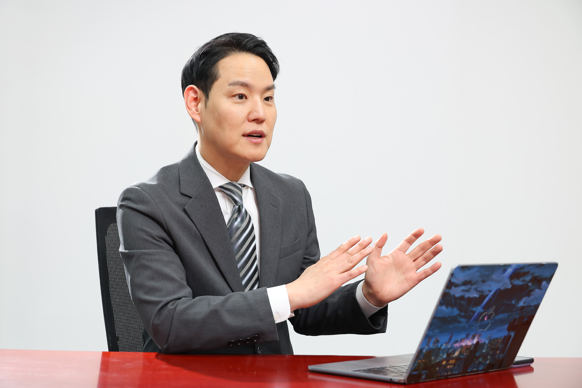 김한규;민주당;원내정책수석부대표;국회의원;의원회관