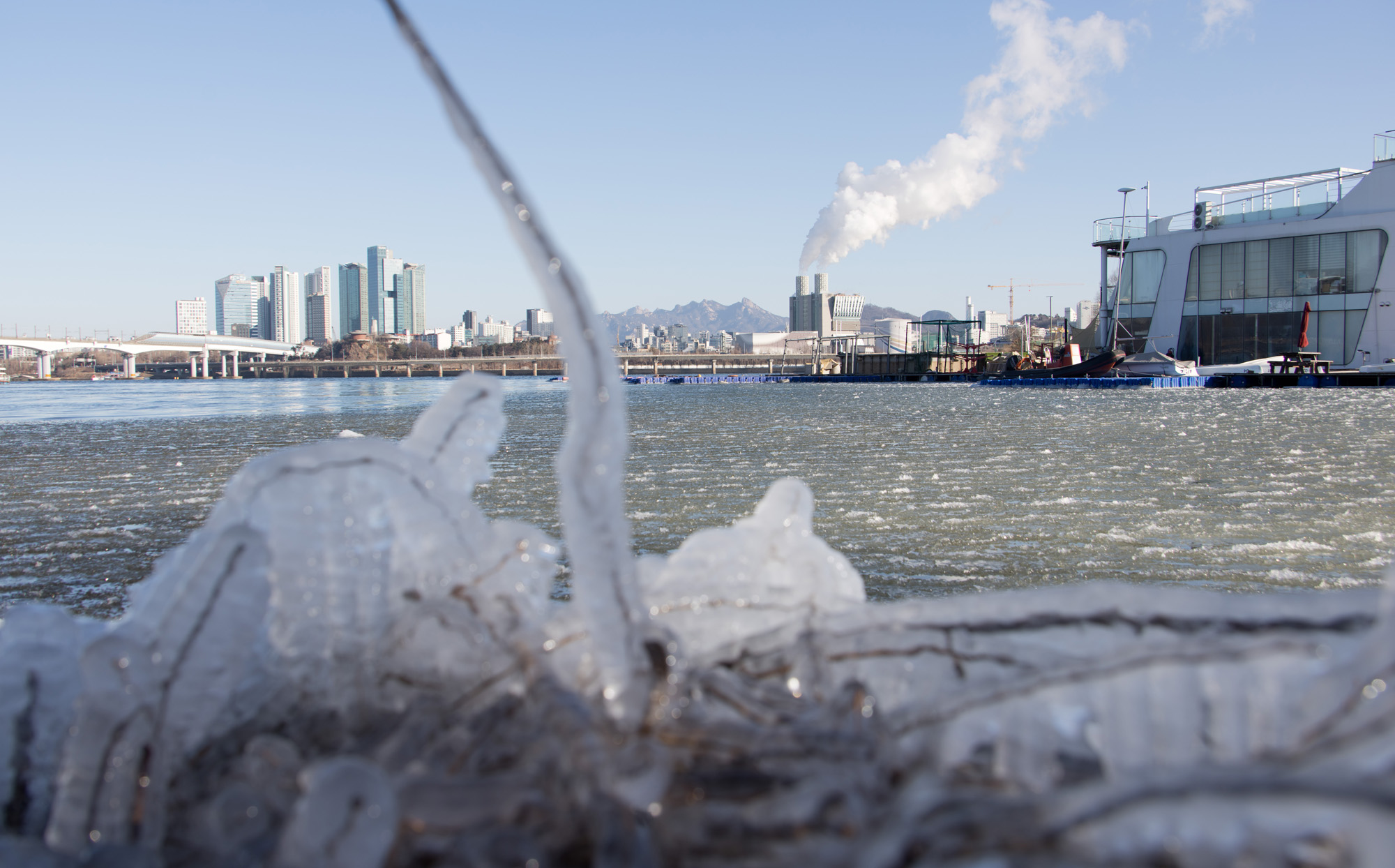 사회;세태;추위;한강;얼음
