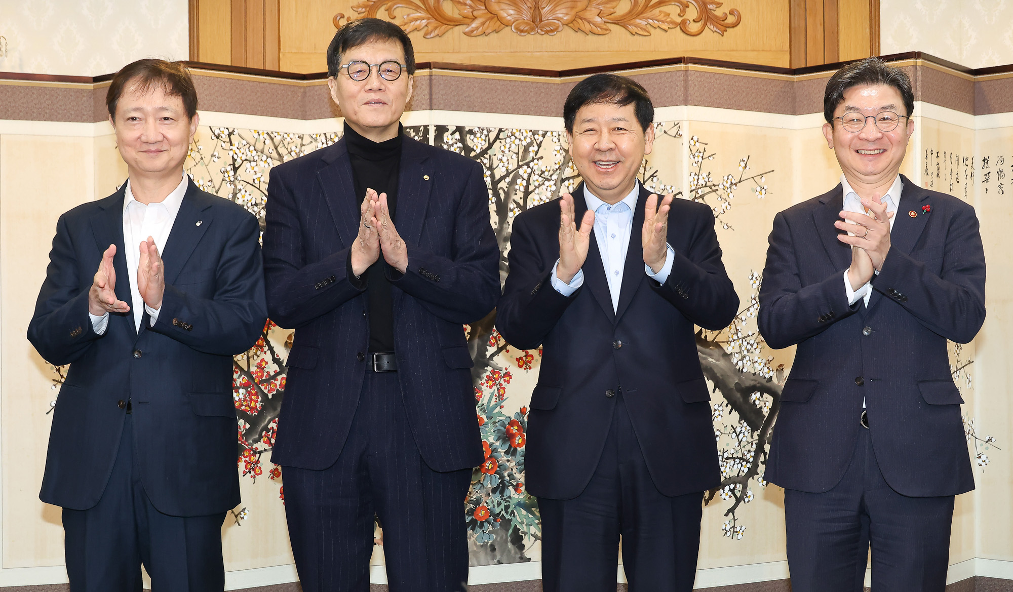 구윤철;부총리;확대 거시경제금융회의;이창용 한국은행 총재;구윤철 경제부총리;재정경제부 장관;이억원 금융위원회 위원장;이찬진 금융감독원 원장