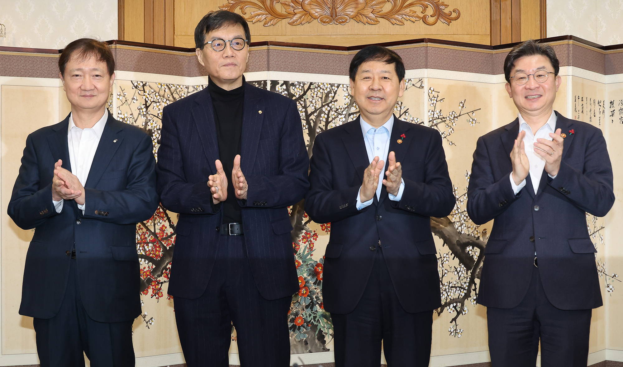 구윤철;부총리;확대 거시경제금융회의;이창용 한국은행 총재;구윤철 경제부총리;재정경제부 장관;이억원 금융위원회 위원장;이찬진 금융감독원 원장