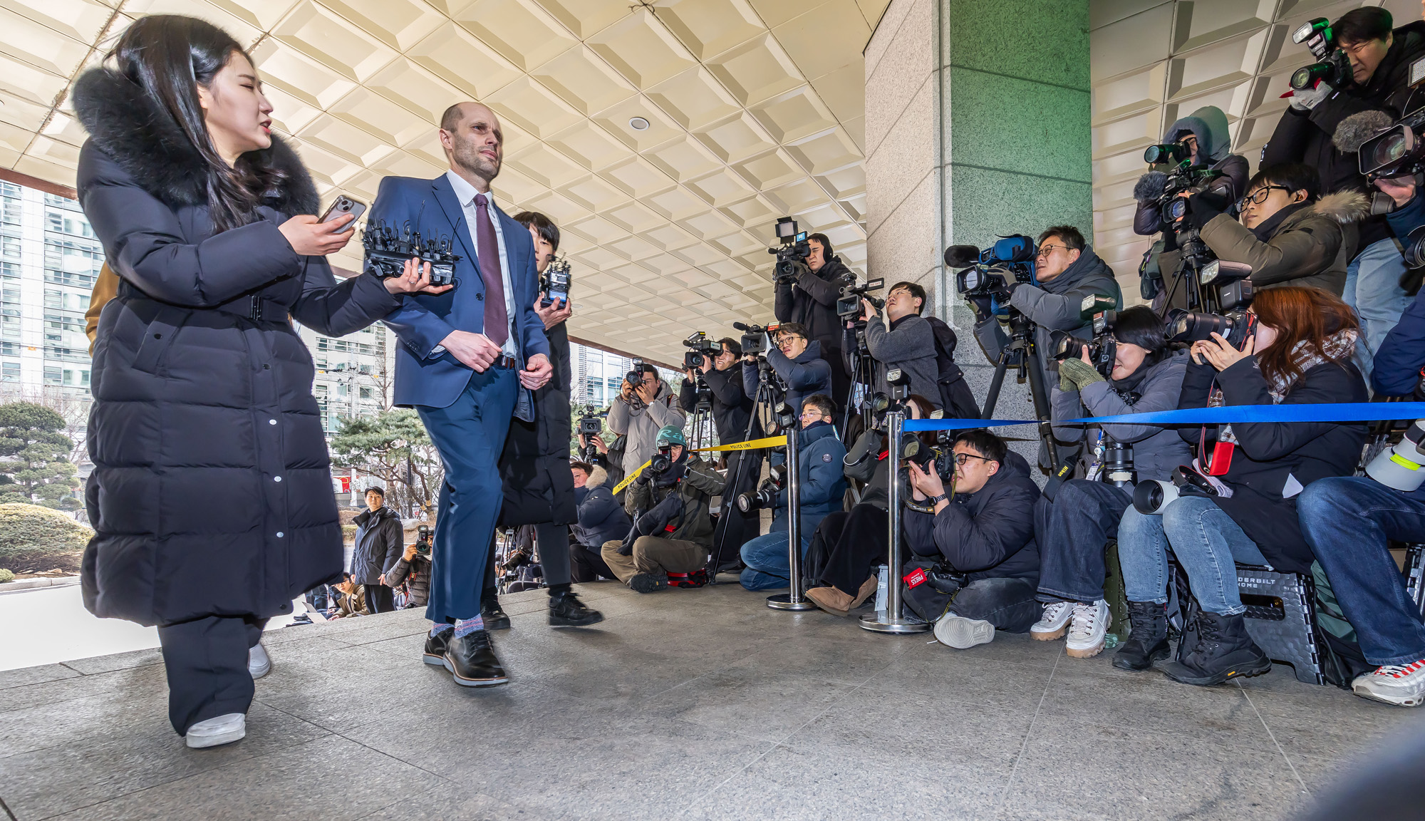 사회;인물;쿠팡;쿠팡개인정보유출사태;해롤드로저스;로저스쿠팡임시대표;해롤드로저스쿠팡대표경찰출석;서울경찰청