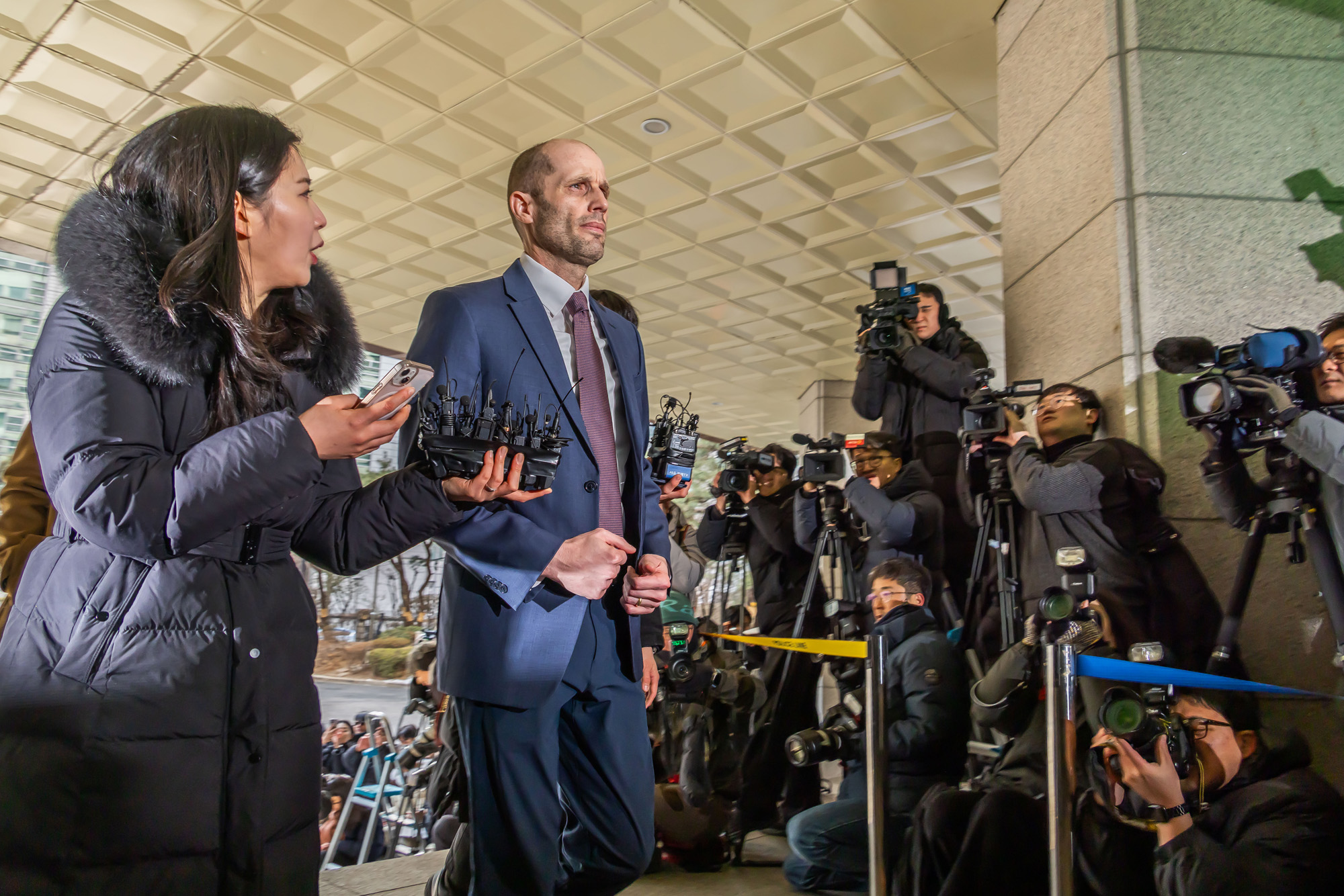 사회;인물;쿠팡;쿠팡개인정보유출사태;해롤드로저스;로저스쿠팡임시대표;해롤드로저스쿠팡대표경찰출석;서울경찰청