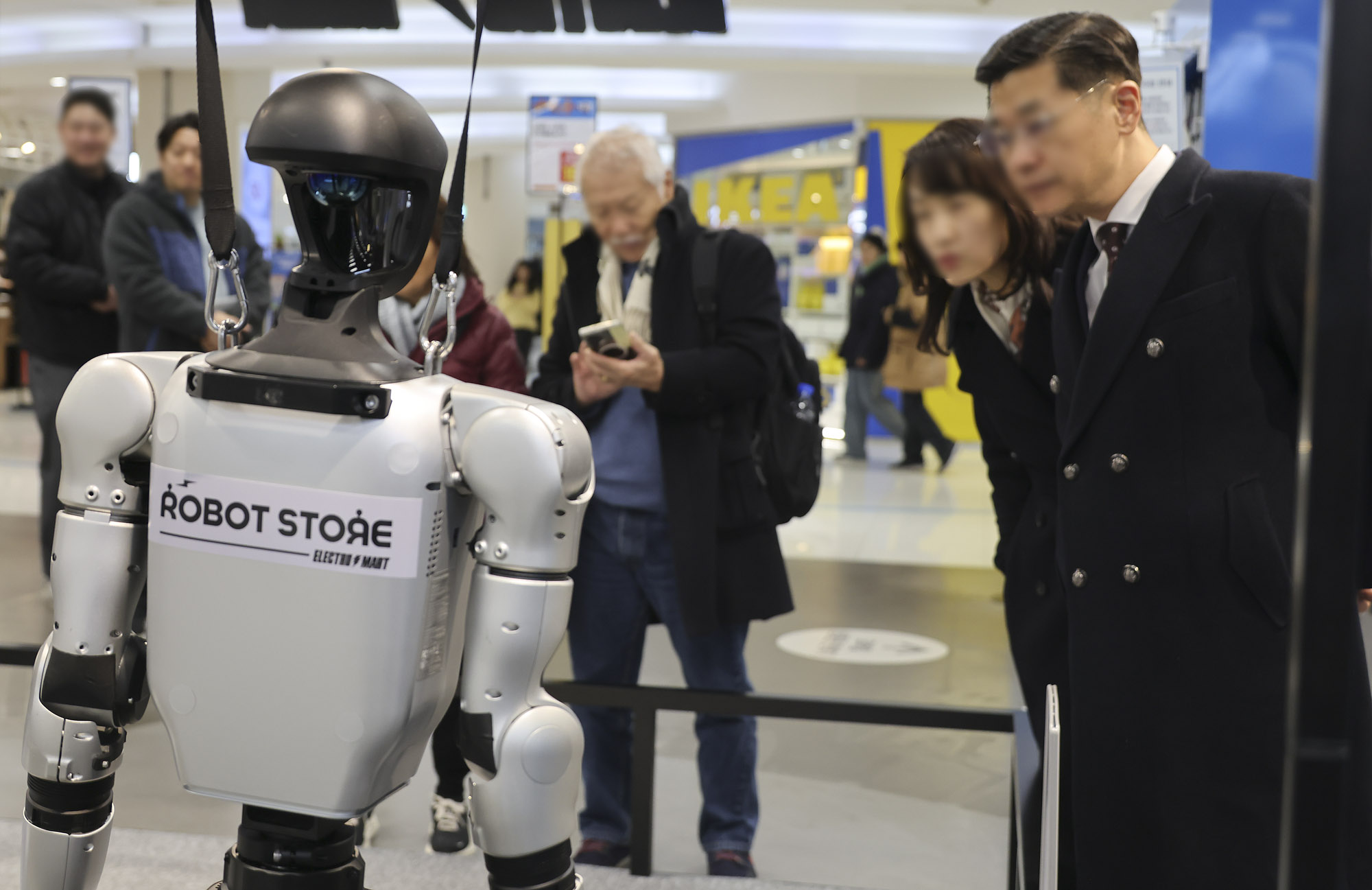 휴머노이드;로봇;로봇매장