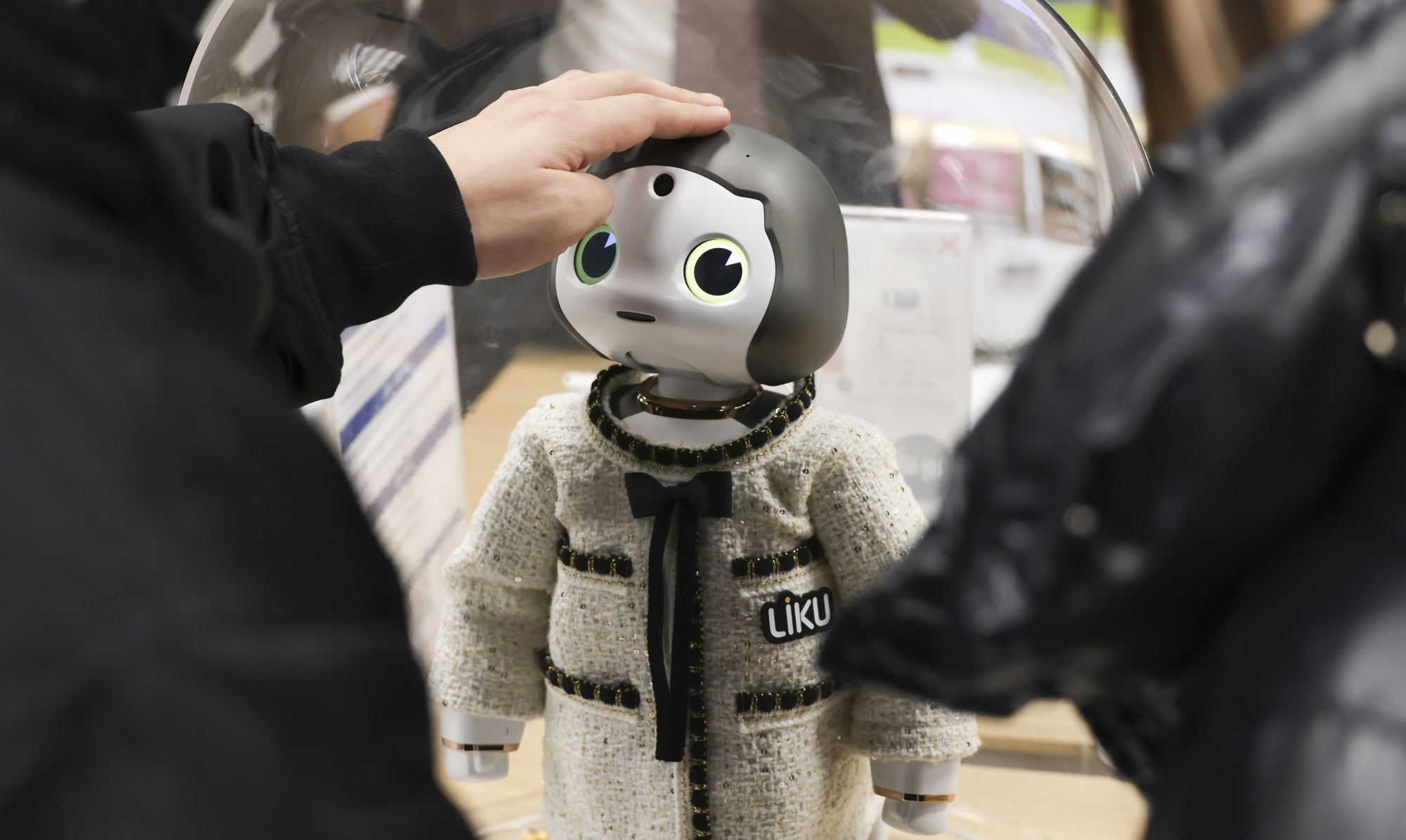 휴머노이드;로봇;로봇매장