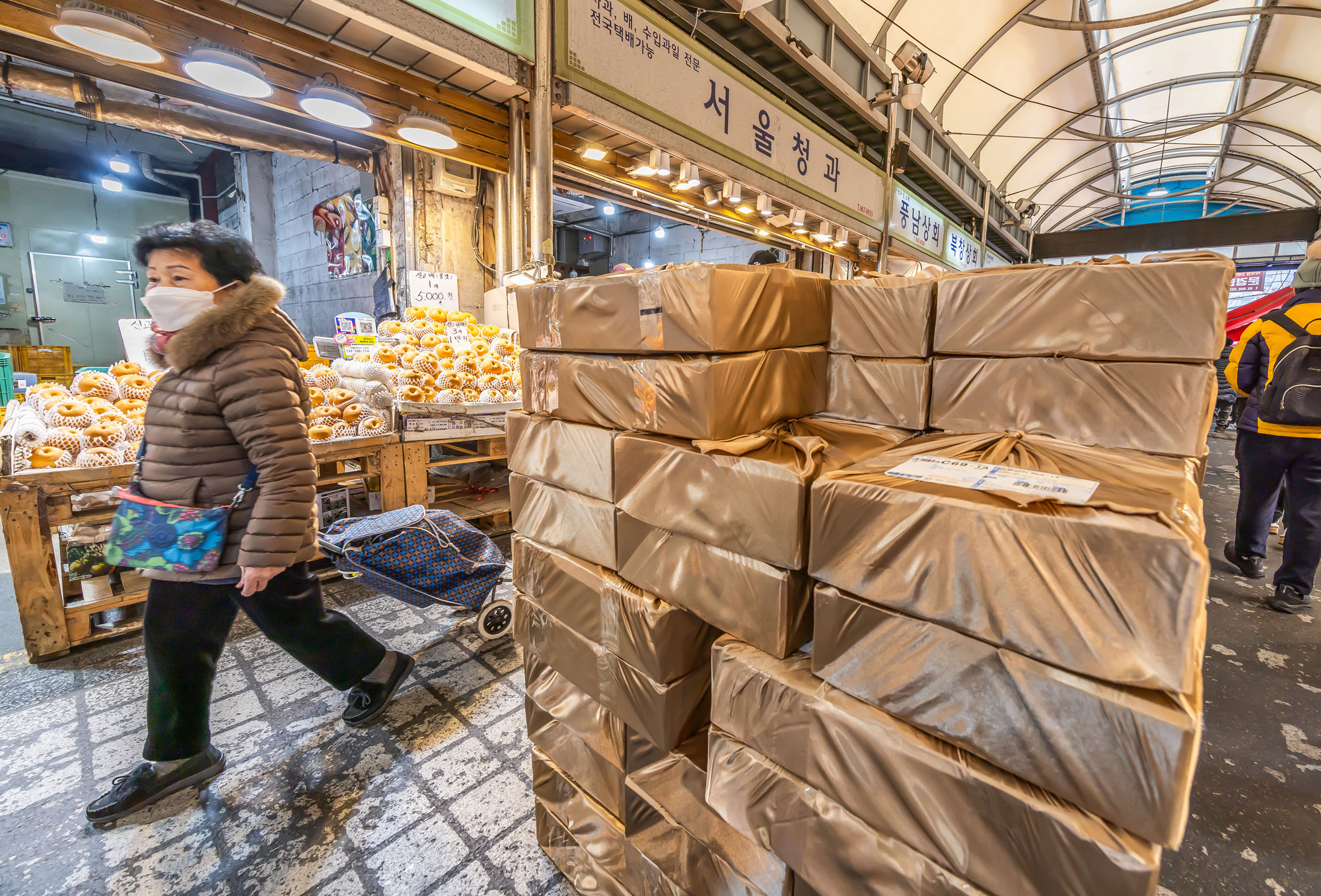 사회;세태;명절;명절스케치;설날;설전통시장스케치;청량리전통시장;설제수용품구매;설명절;설장보기