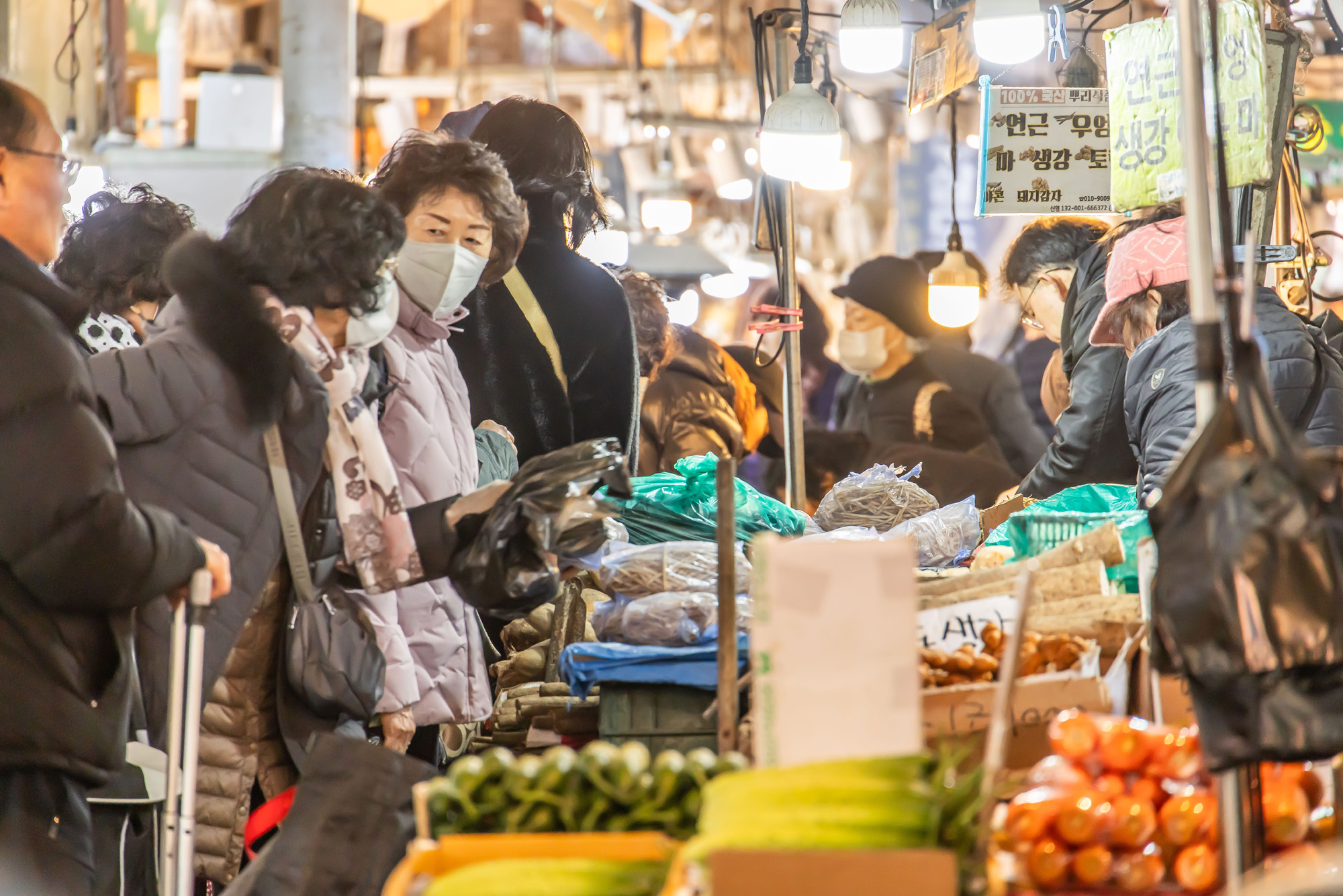 사회;세태;명절;명절스케치;설날;설전통시장스케치;경동시장;설제수용품구매;설명절;설장보기