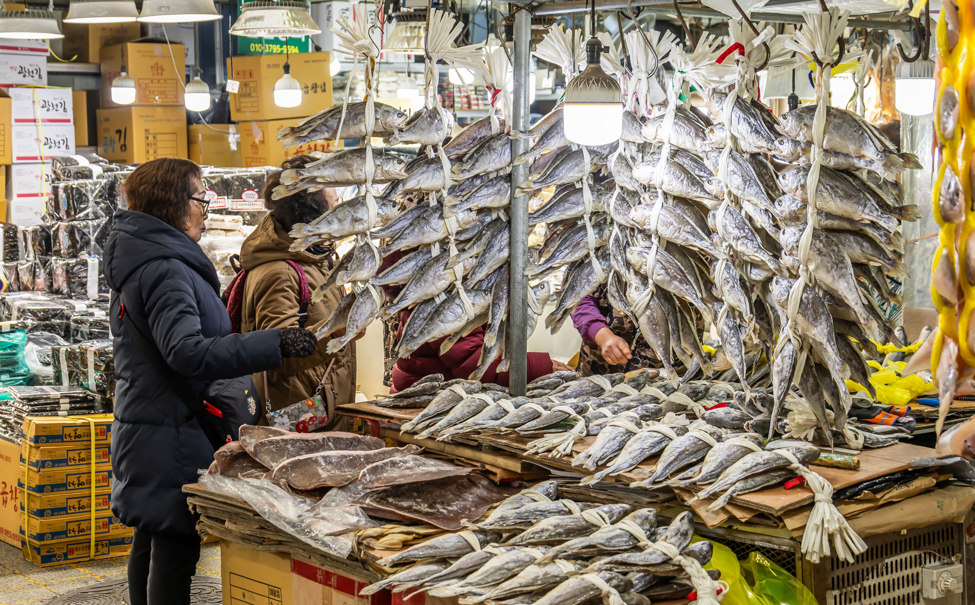 사회;세태;명절;명절스케치;설날;설전통시장스케치;경동시장;설제수용품구매;설명절;설장보기
